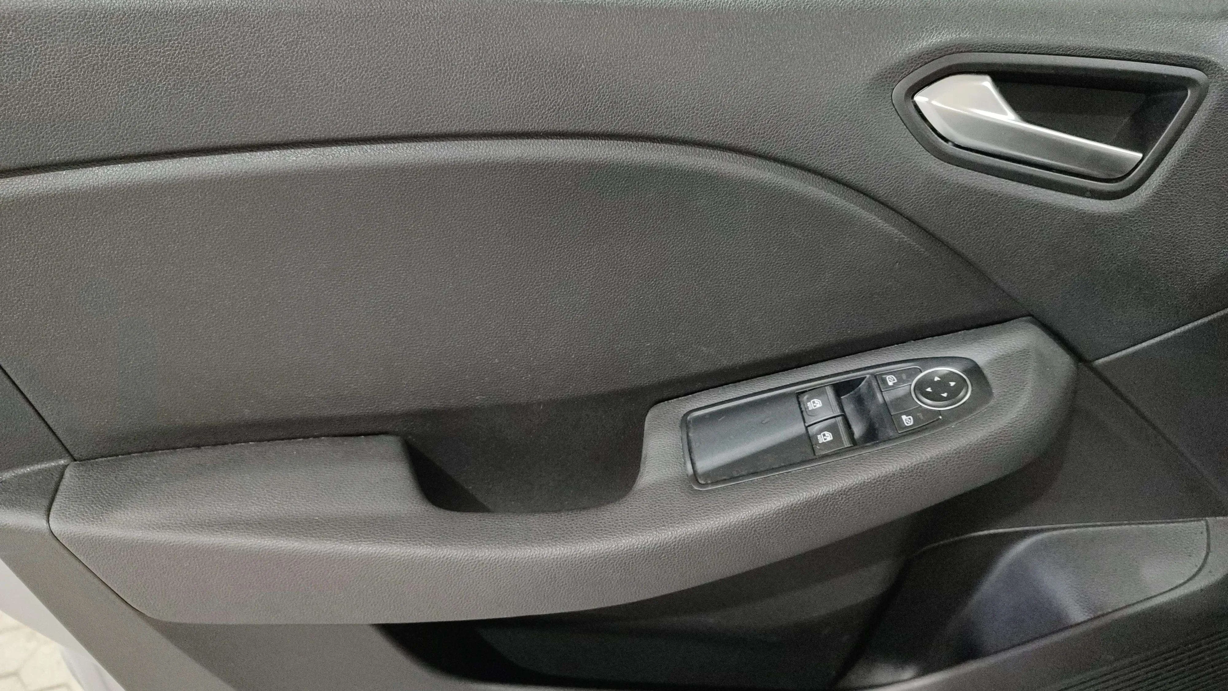 Renault Clio Serie limitada Limited TCe - foto 6