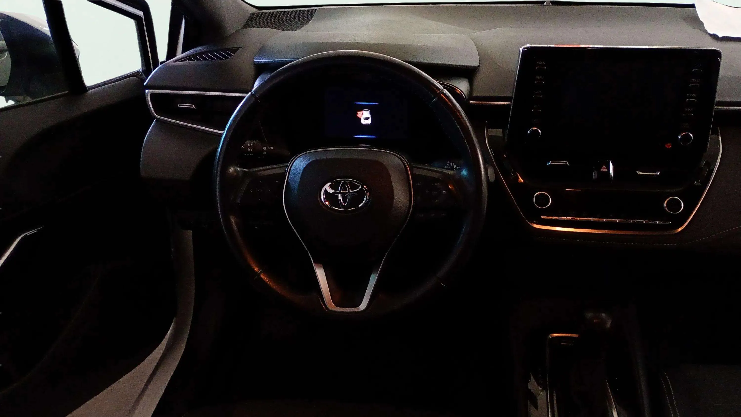 Toyota Corolla 1.8 125H Active Tech E-CVT - foto 9