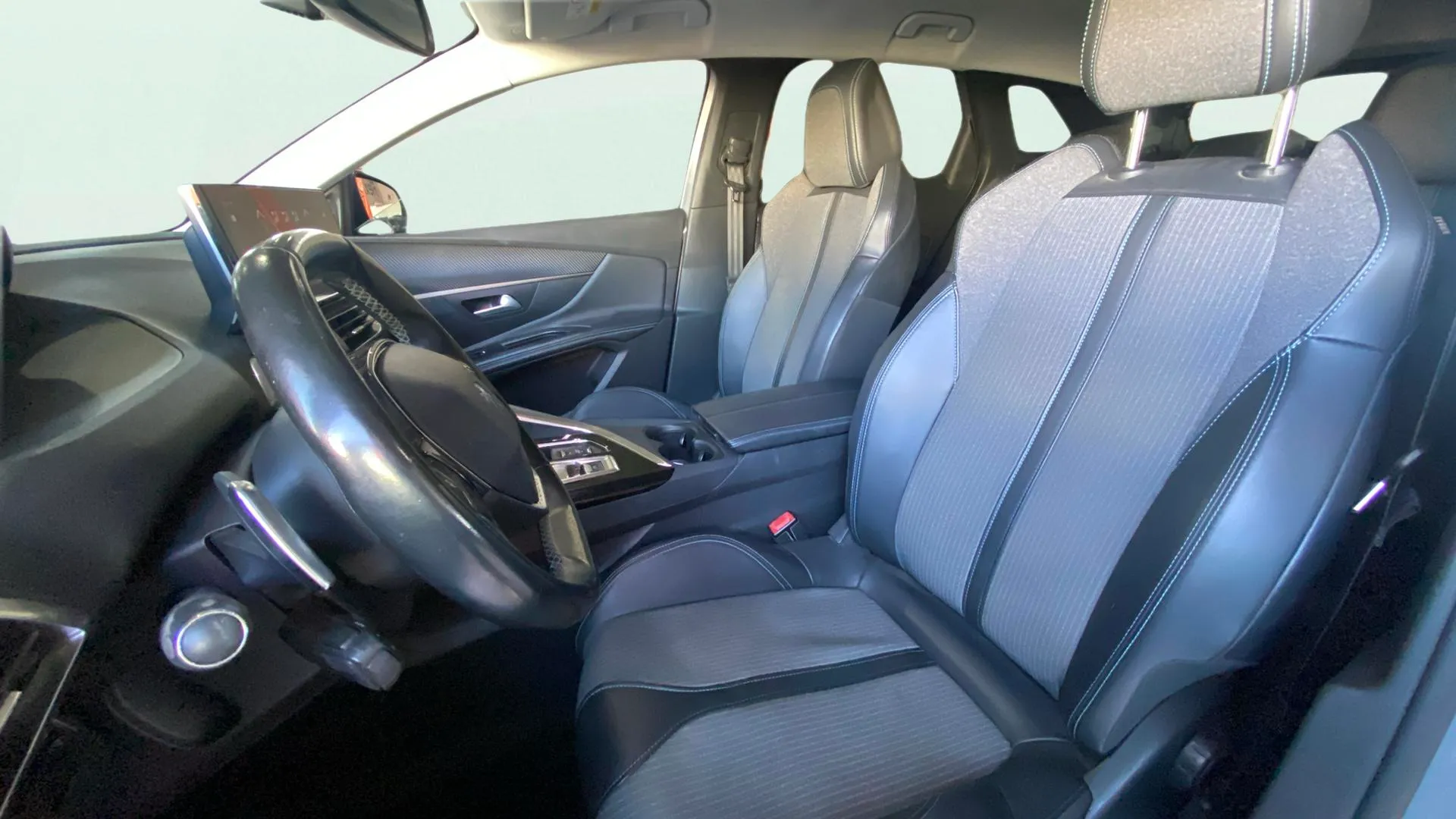 Peugeot 3008 1.2 PureTech Allure EAT8 - foto 11