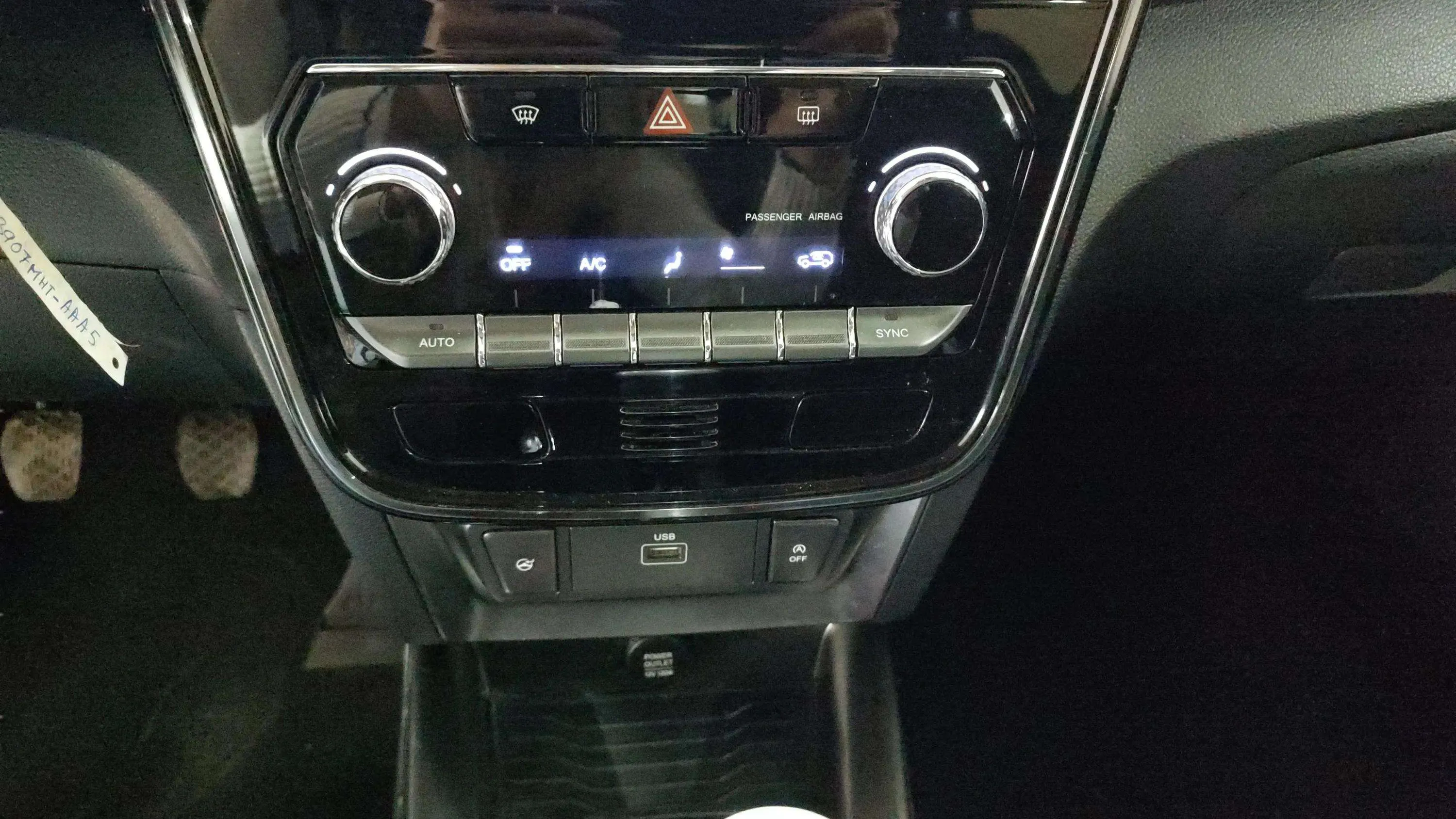 SsangYong Tivoli G12T Urban Plus - foto 16