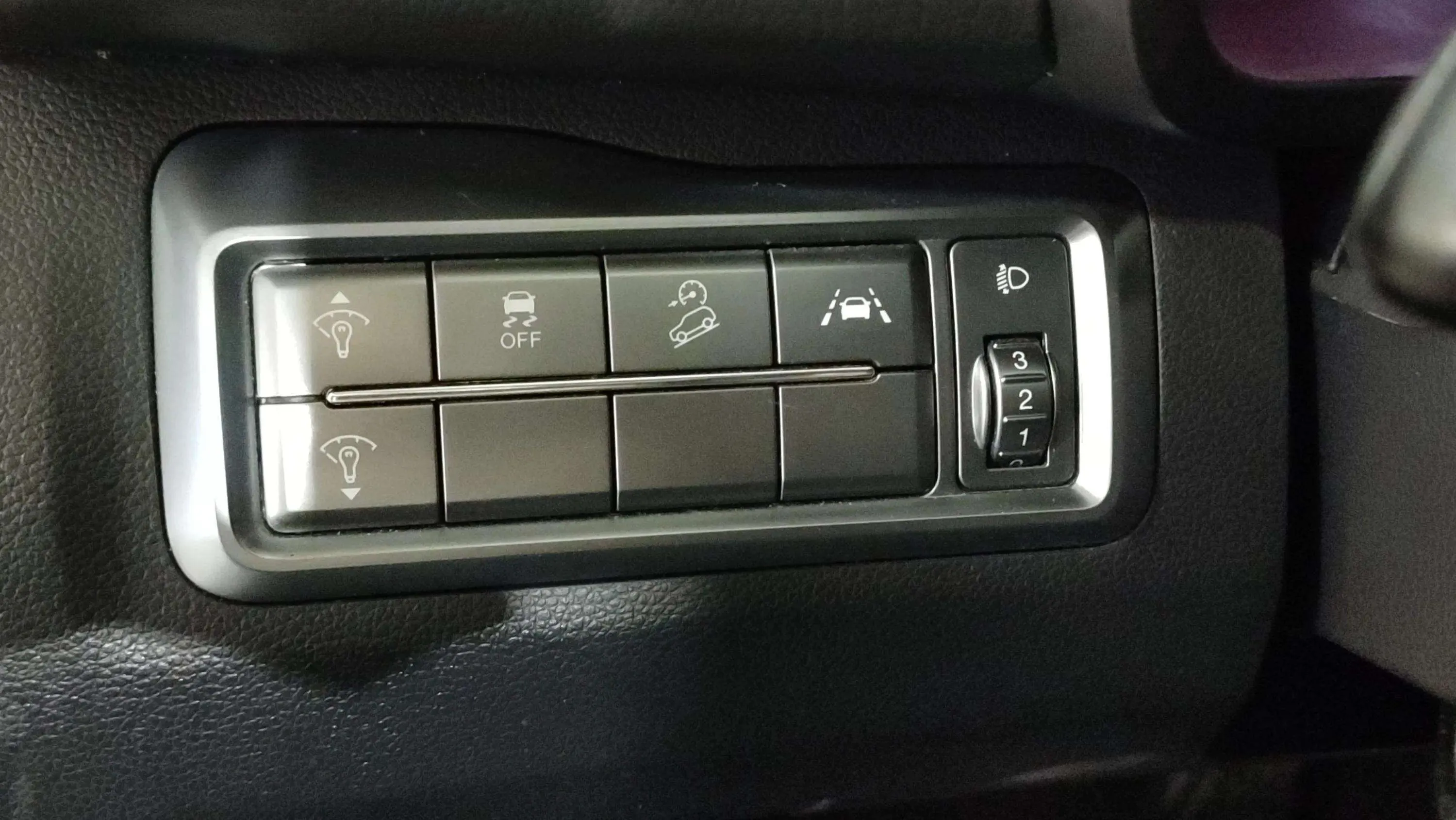 SsangYong Tivoli G12T Urban Plus - foto 7