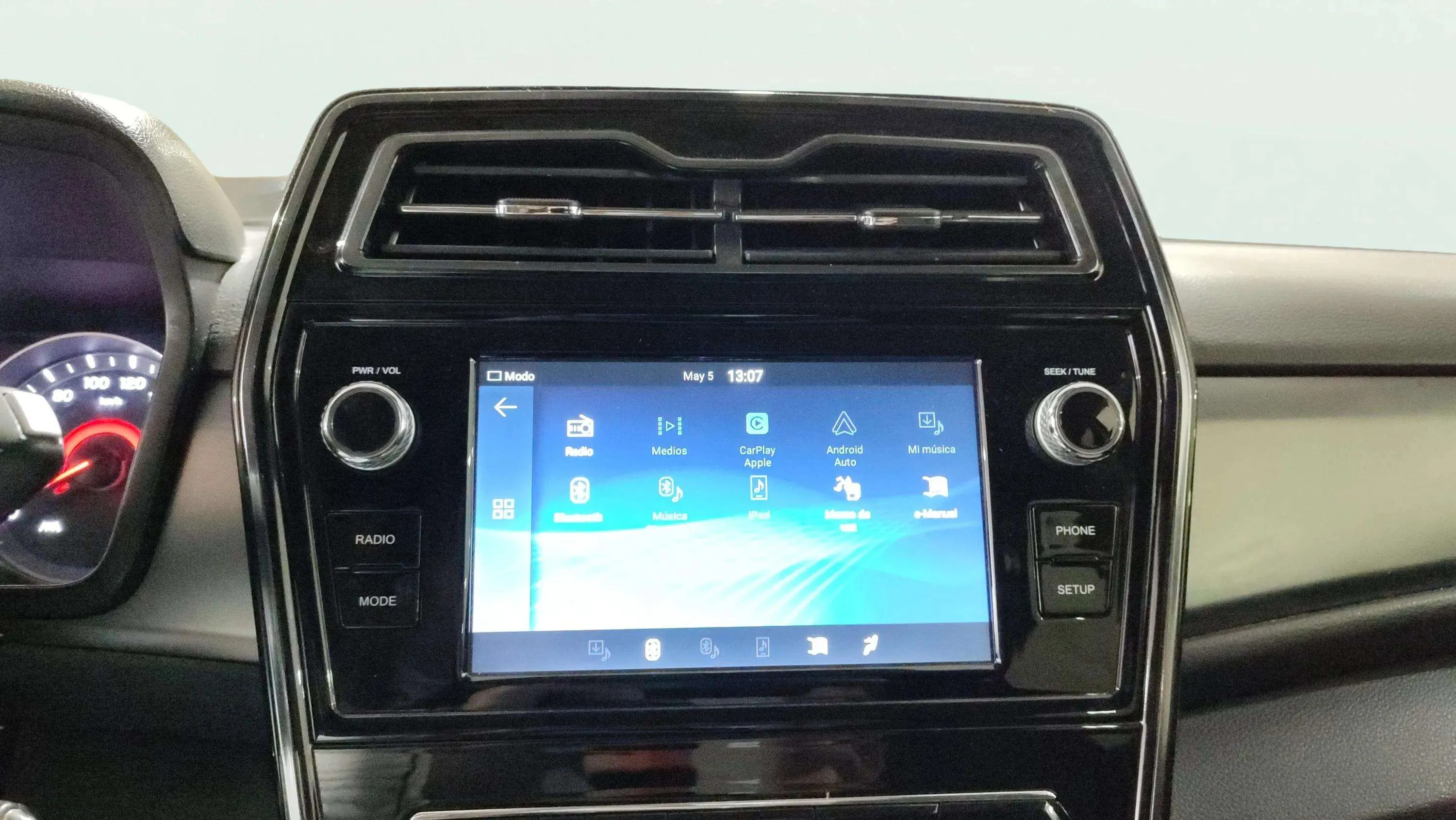 SsangYong Tivoli G12T Urban Plus - foto 14