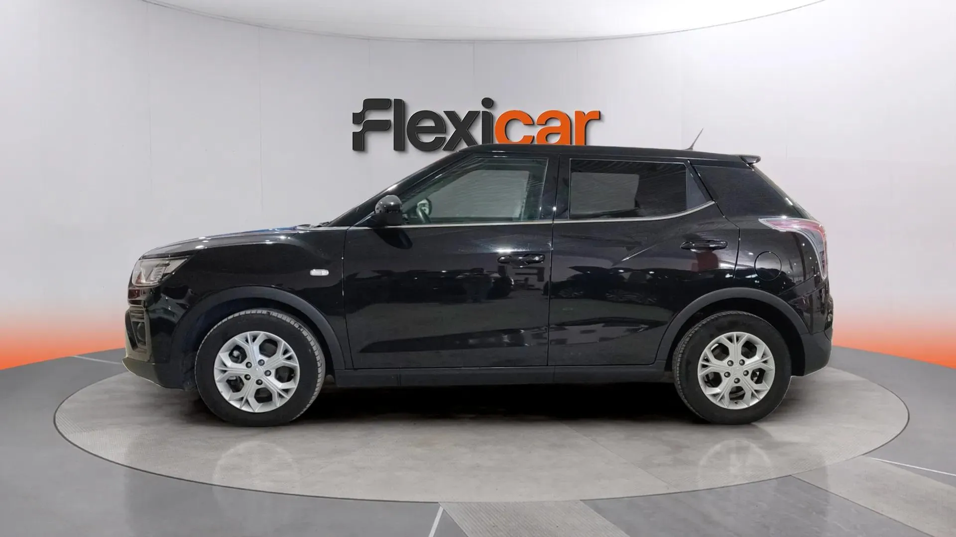 SsangYong Tivoli G12T Urban Plus - foto 4