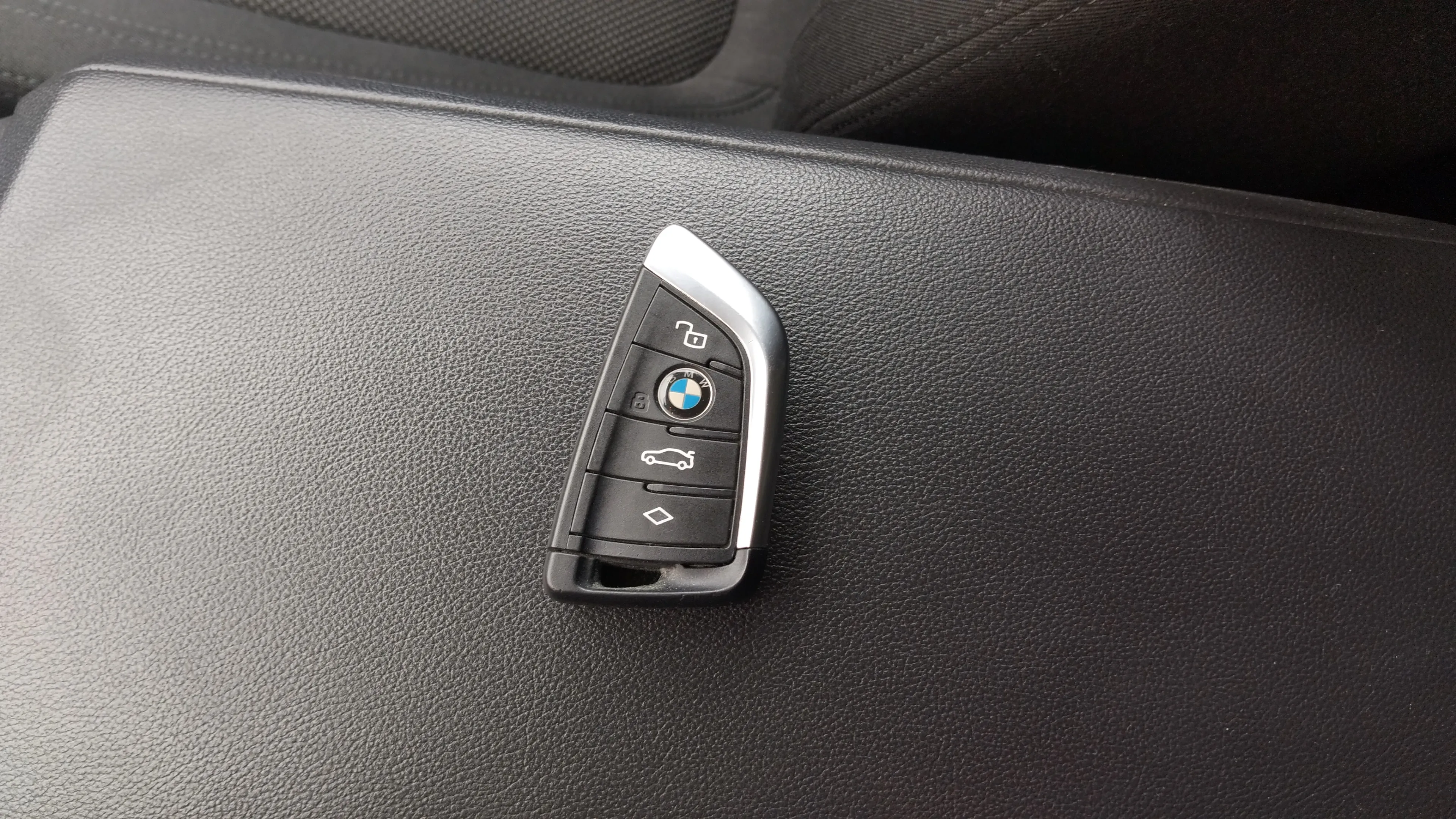 BMW Serie 3 318d .Touring - foto 27