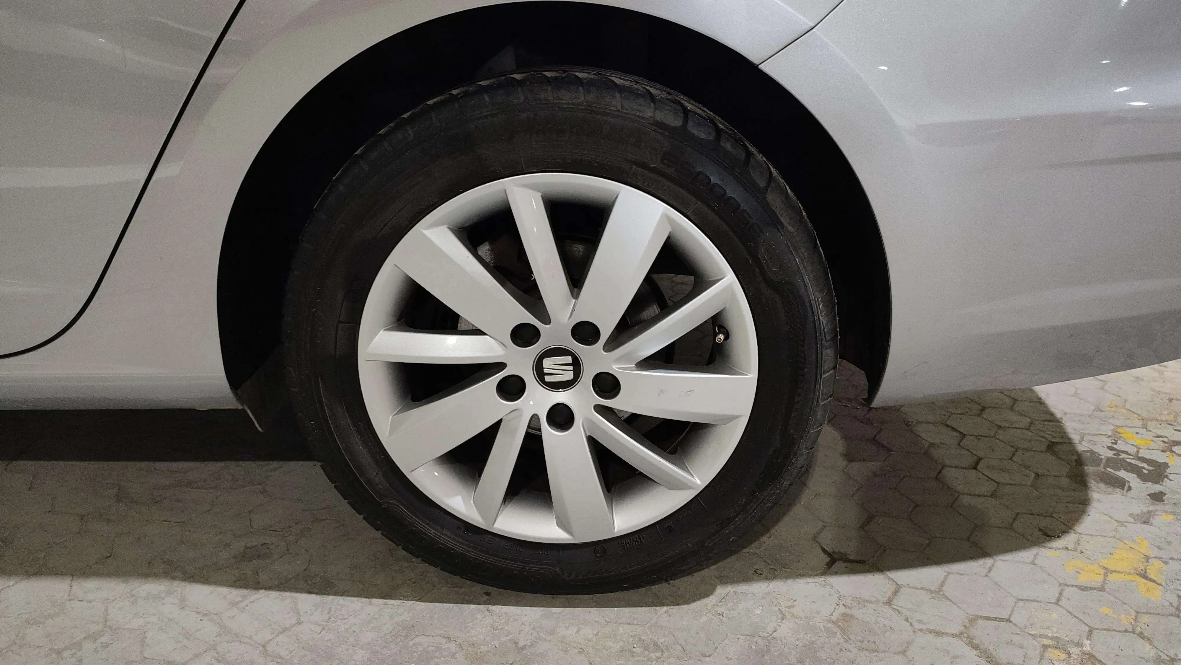 SEAT León ST 1.6 TDI Style Ed Nav - foto 23