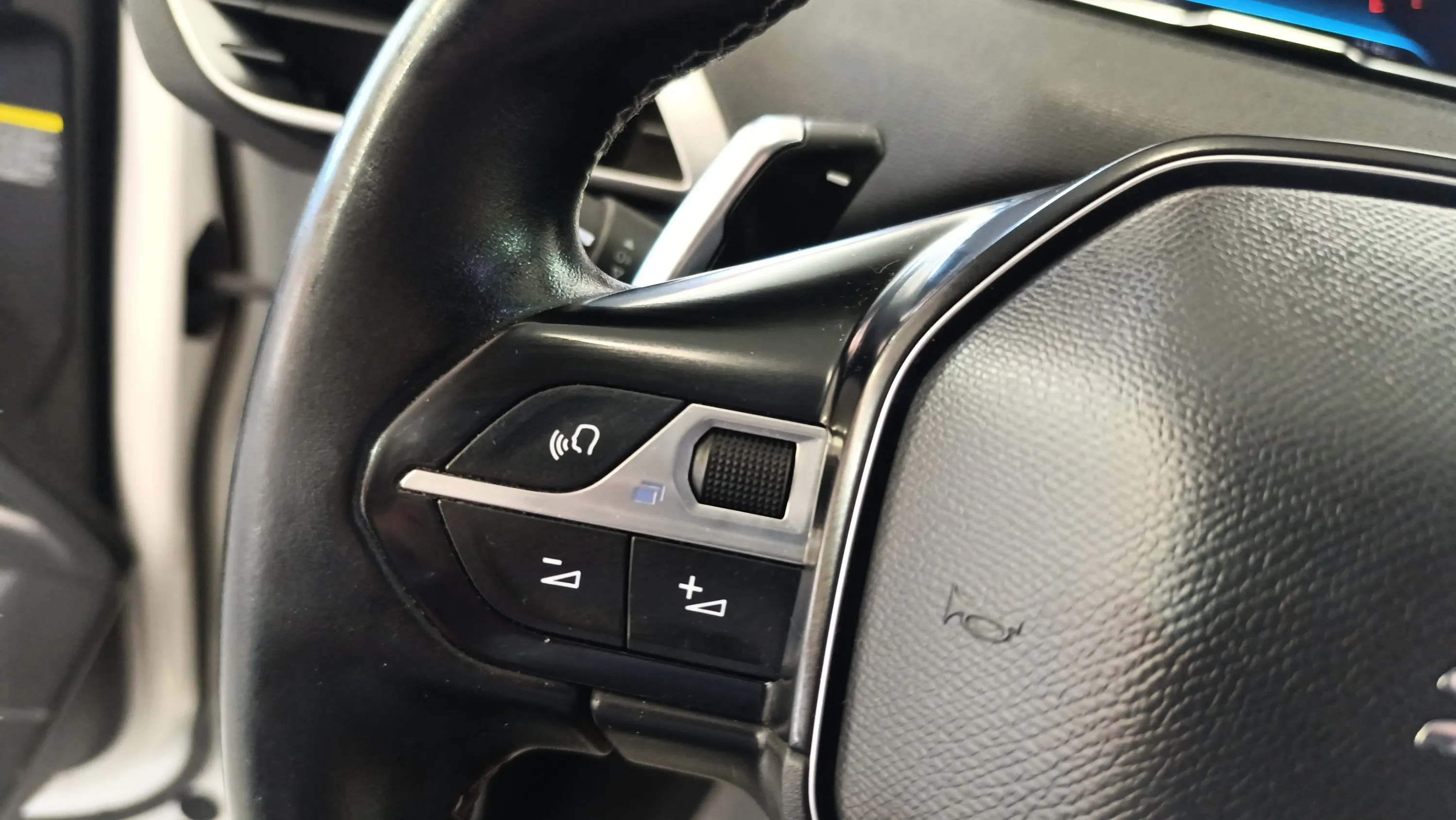 Peugeot 3008 1.2 PureTech Allure EAT8 - foto 11