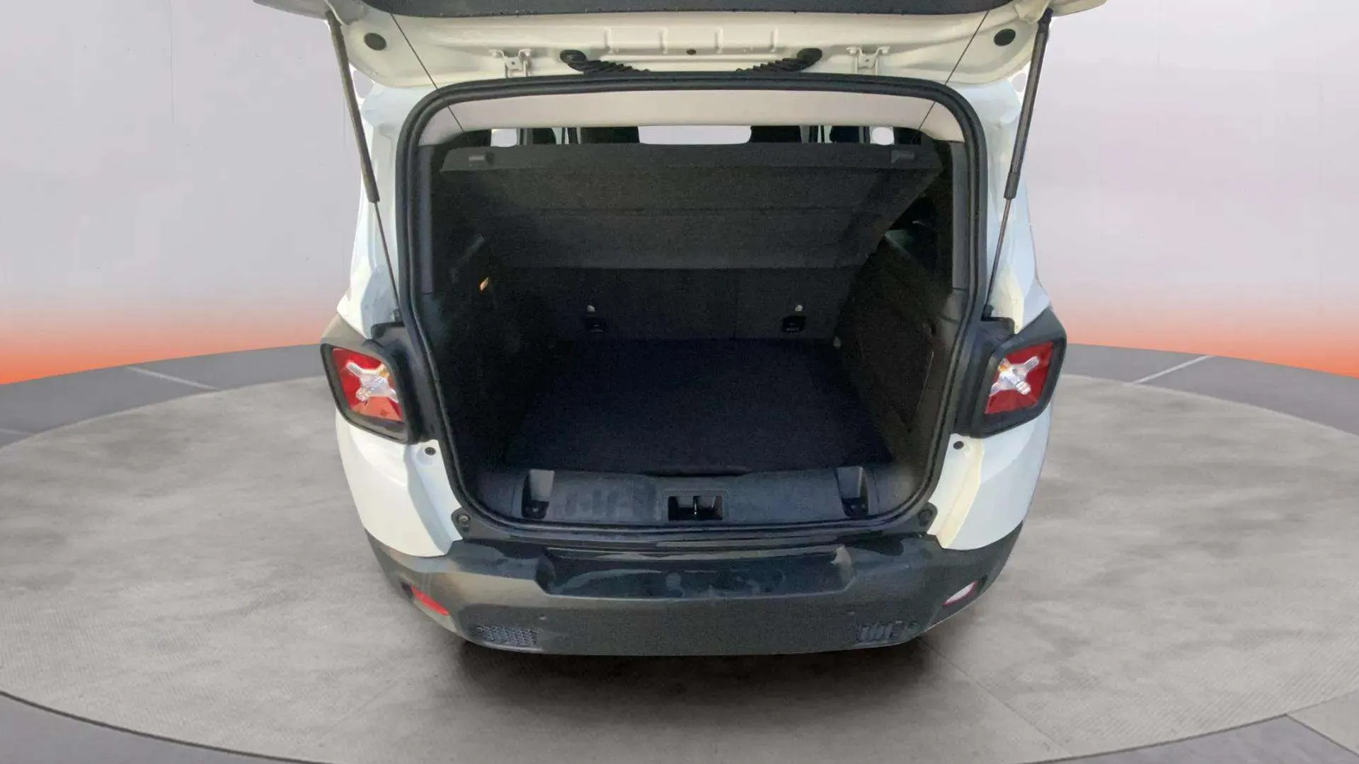 Jeep Renegade 4xe 1.3 PHEV Limited - foto 8