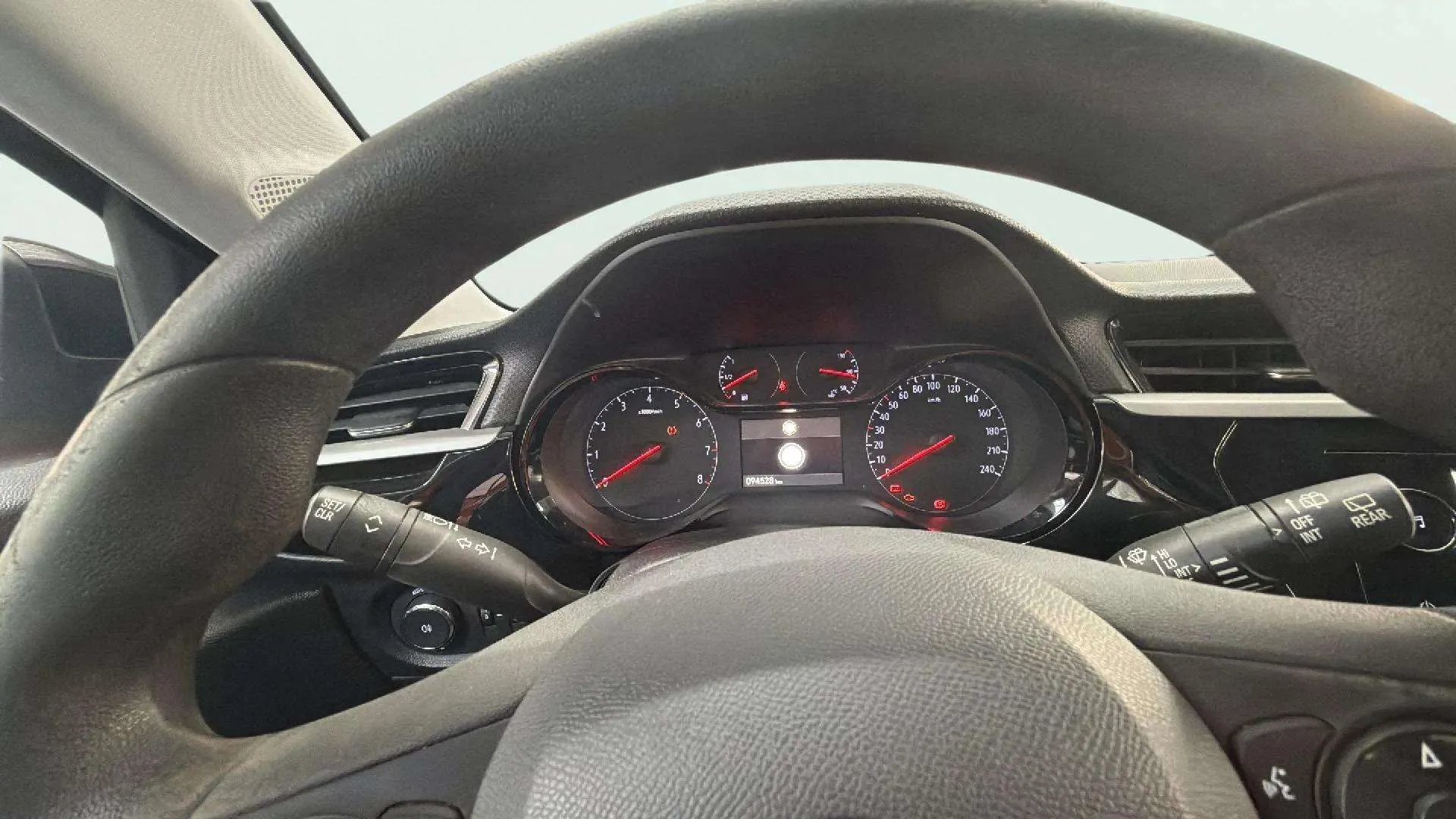 Opel Corsa 1.2 XEL Edition - foto 18