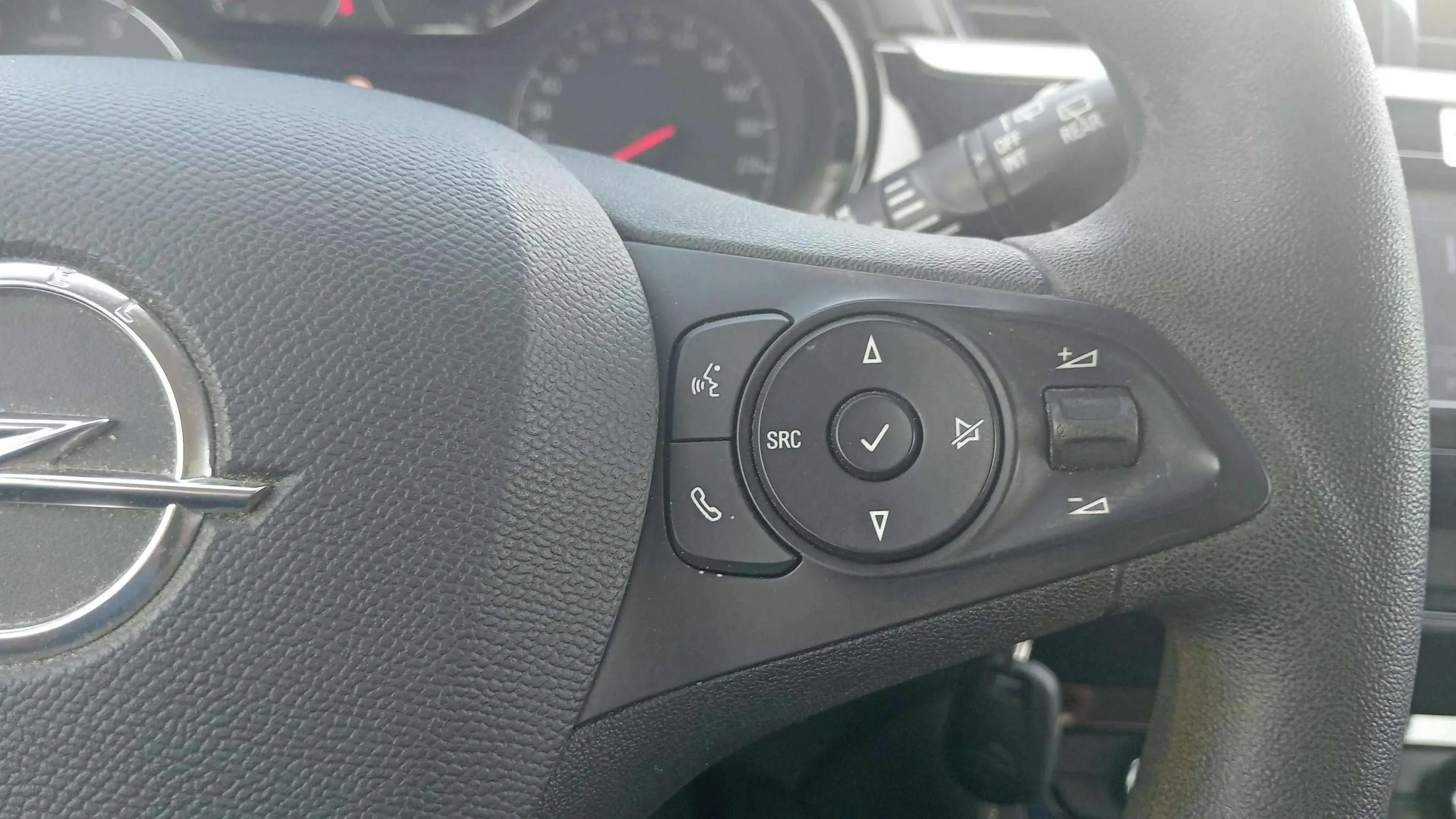 Opel Corsa 1.2 XEL Edition - foto 22