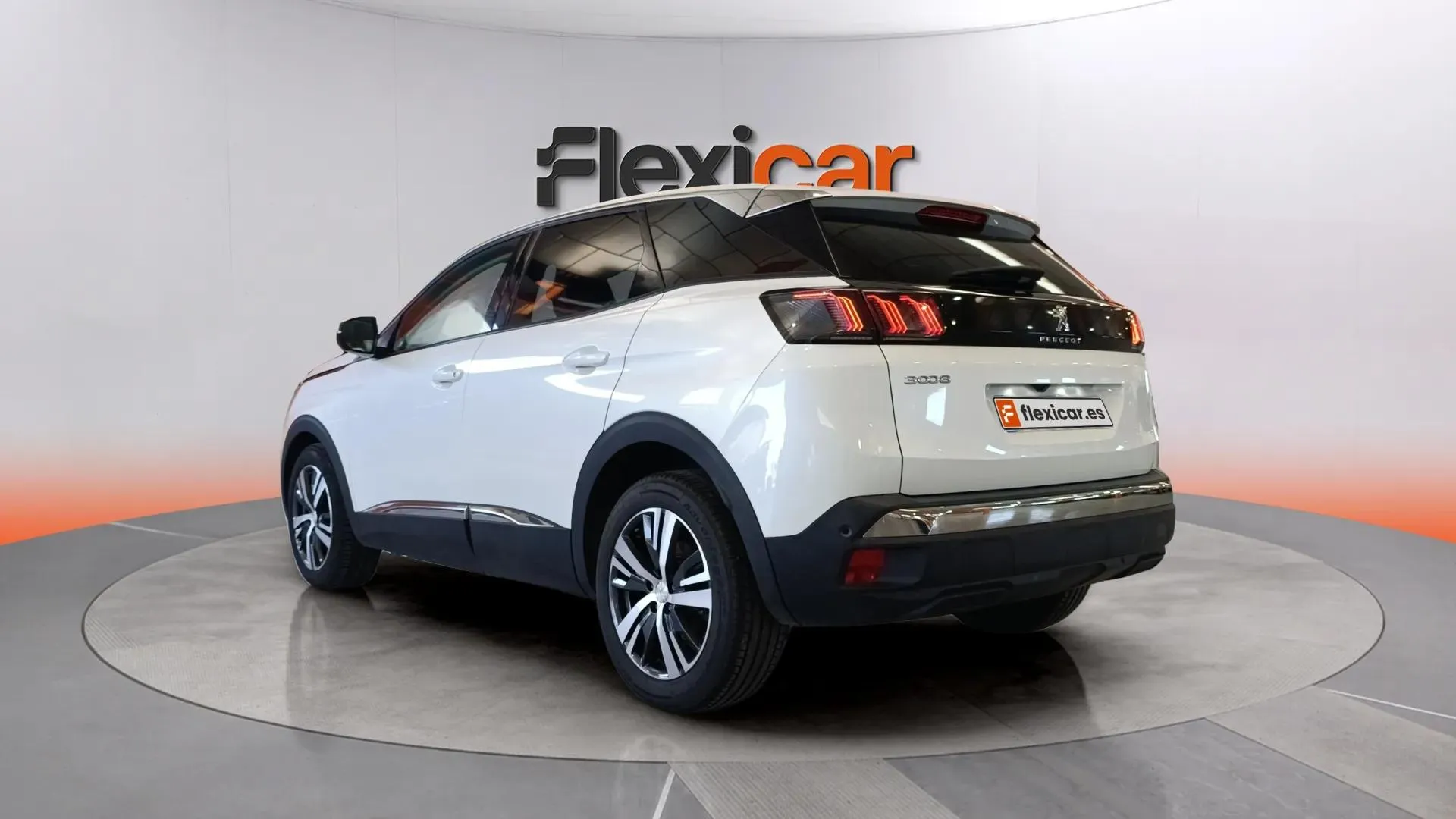 Peugeot 3008 1.2 PureTech Active Pack EAT8 - foto 5