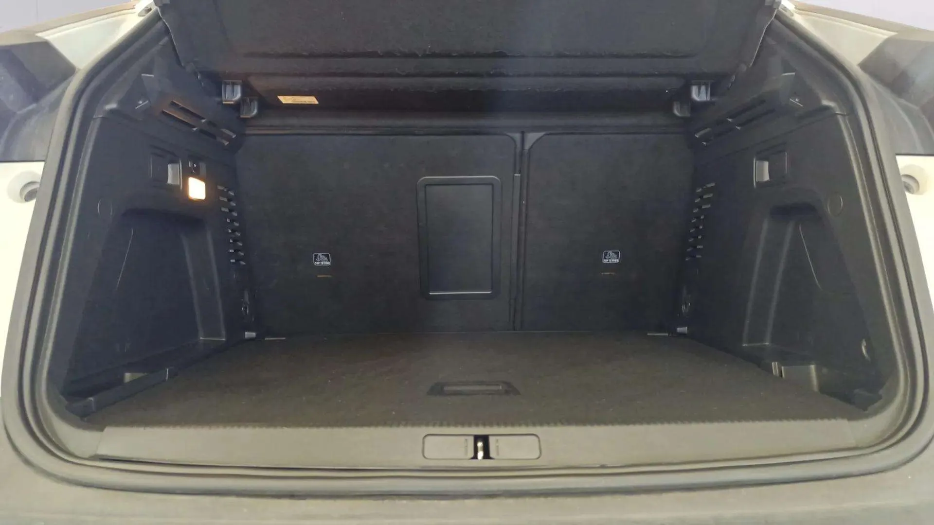Peugeot 3008 1.2 PureTech Active Pack EAT8 - foto 31
