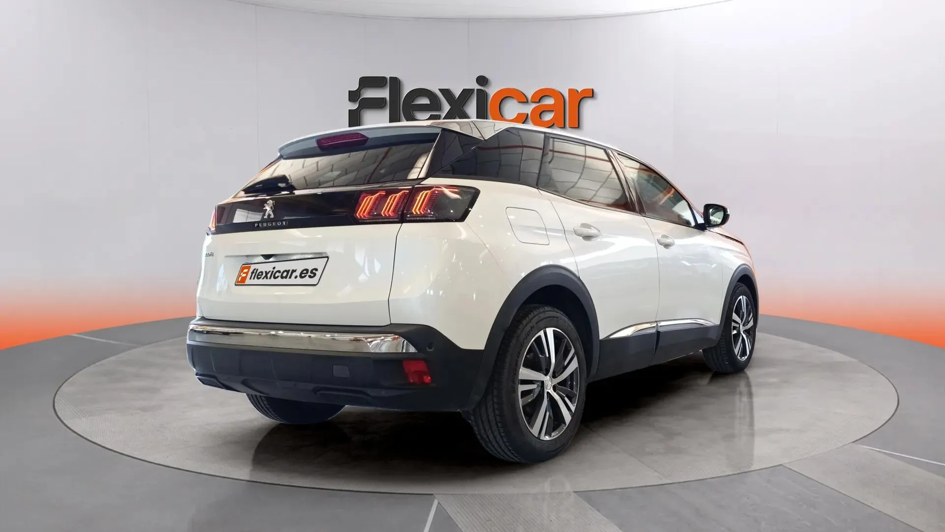 Peugeot 3008 1.2 PureTech Active Pack EAT8 - foto 3