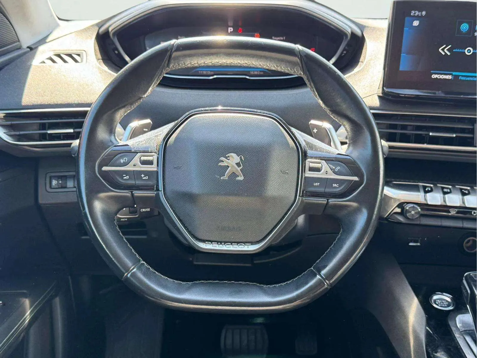 Peugeot 3008 1.2 PureTech Allure EAT8 - foto 8