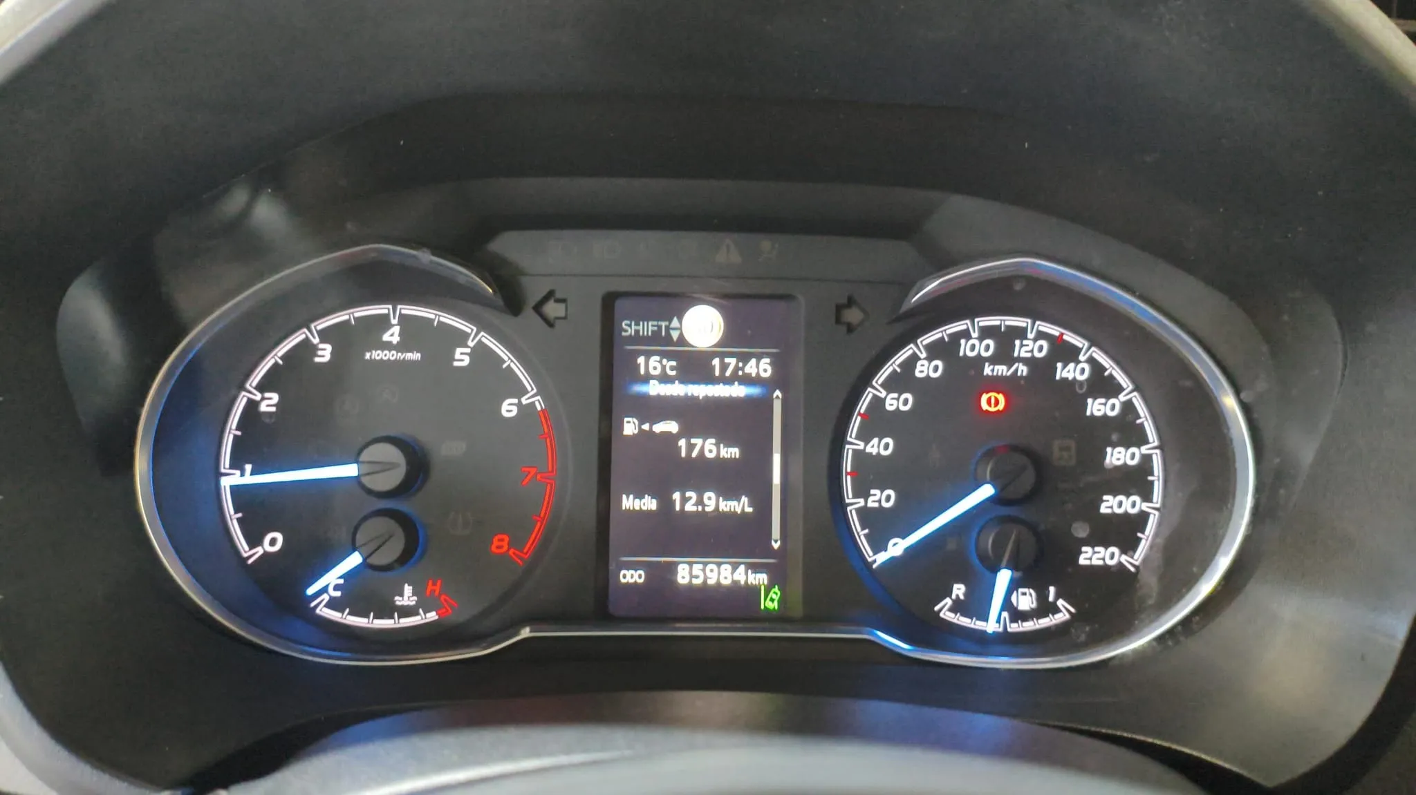 Toyota Yaris 1.0 70 Active Tech - foto 12