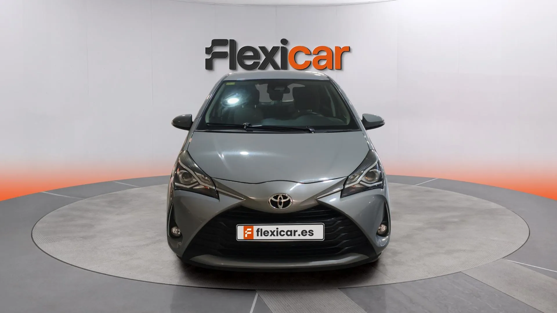 Toyota Yaris 1.0 70 Active Tech - foto 2
