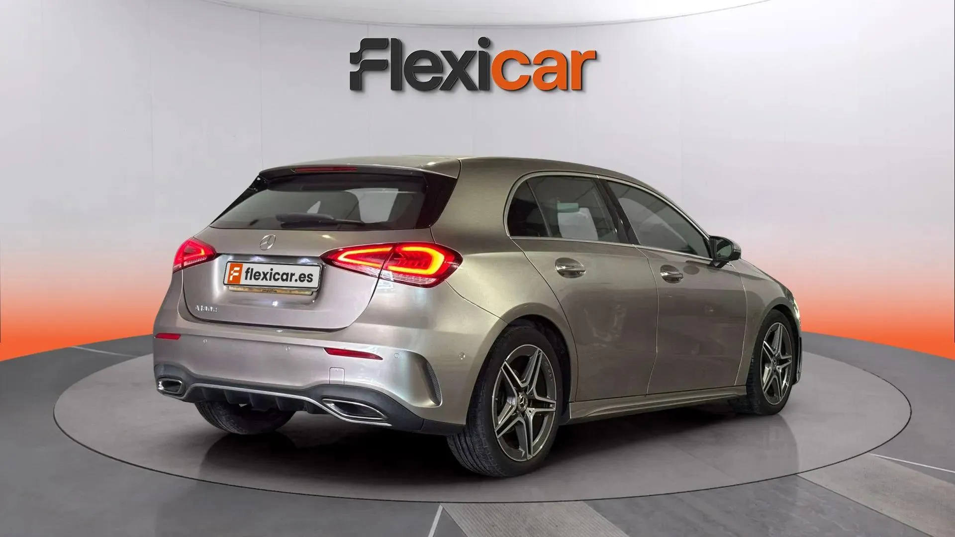 Mercedes-Benz Clase A A 180 d - foto 4
