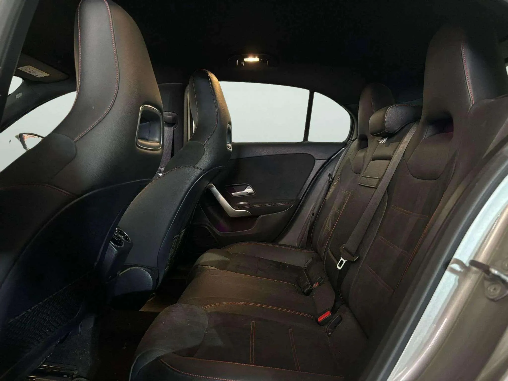 Mercedes-Benz Clase A A 180 d - foto 14
