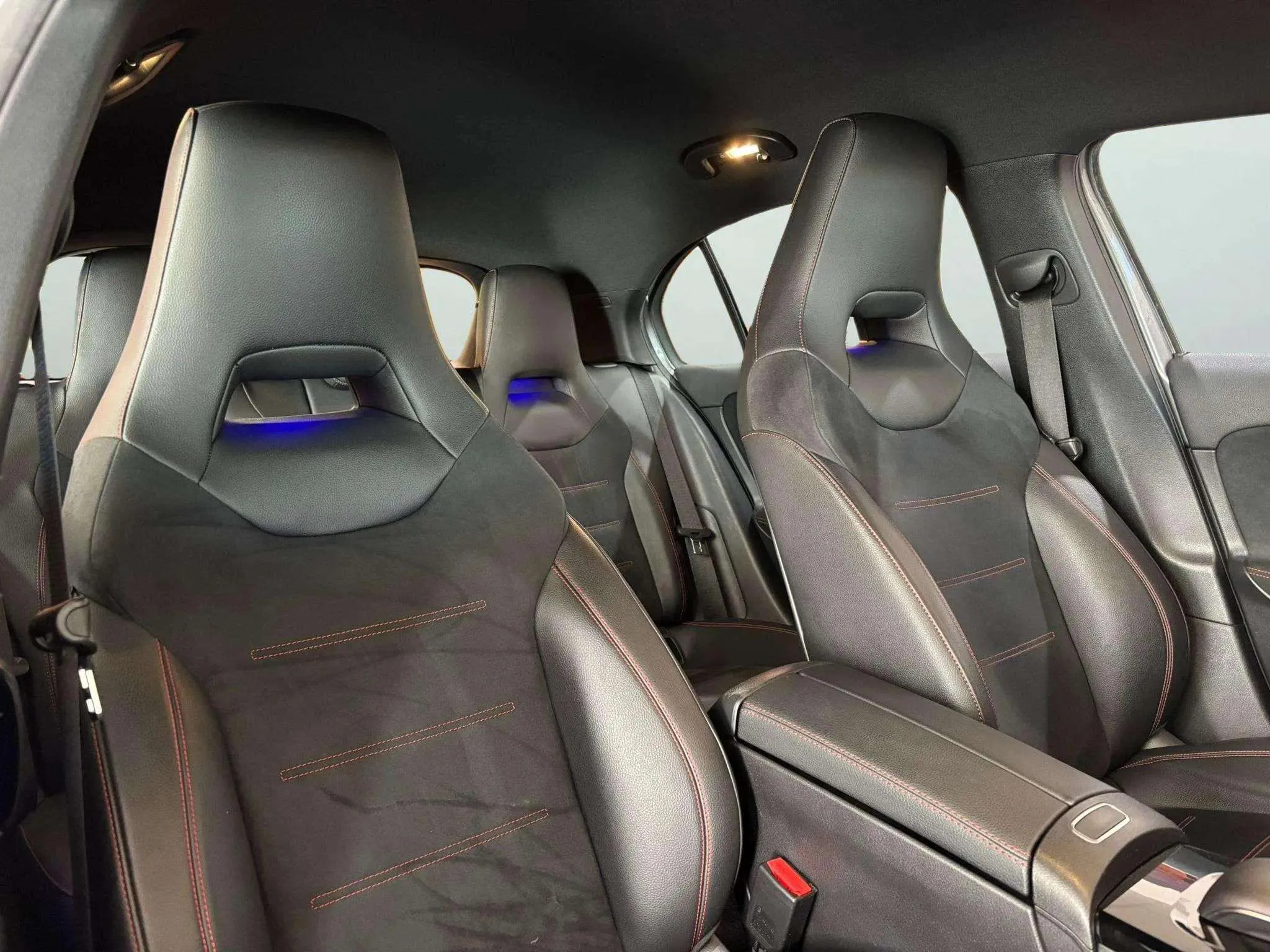 Mercedes-Benz Clase A A 180 d - foto 9