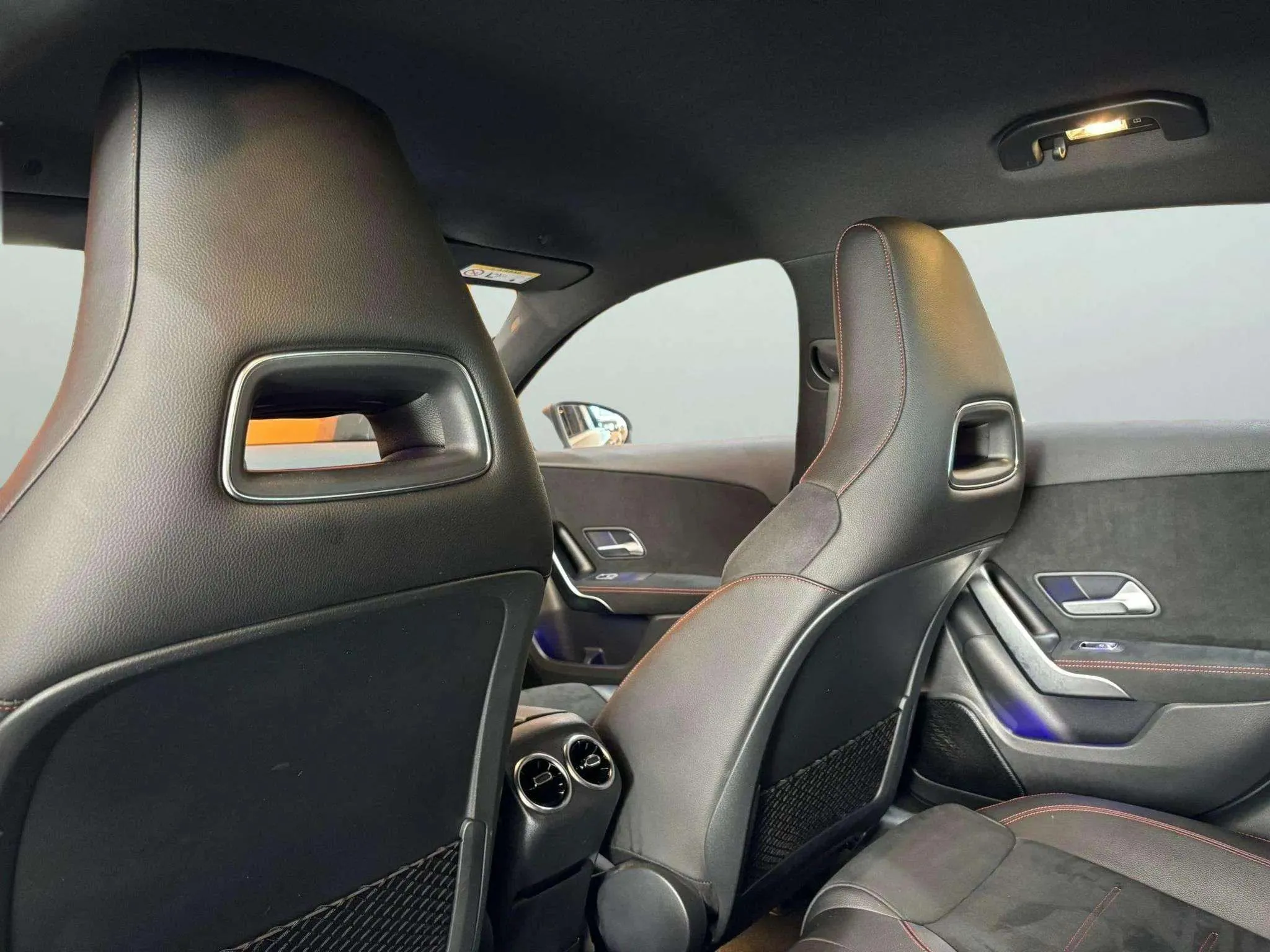 Mercedes-Benz Clase A A 180 d - foto 11