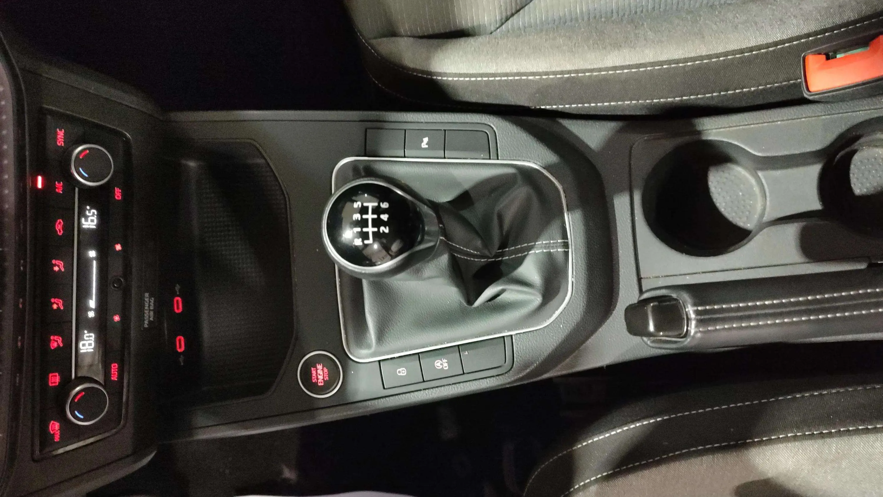 SEAT Ibiza 1.0 TSI Special Edition Xcellence - foto 19