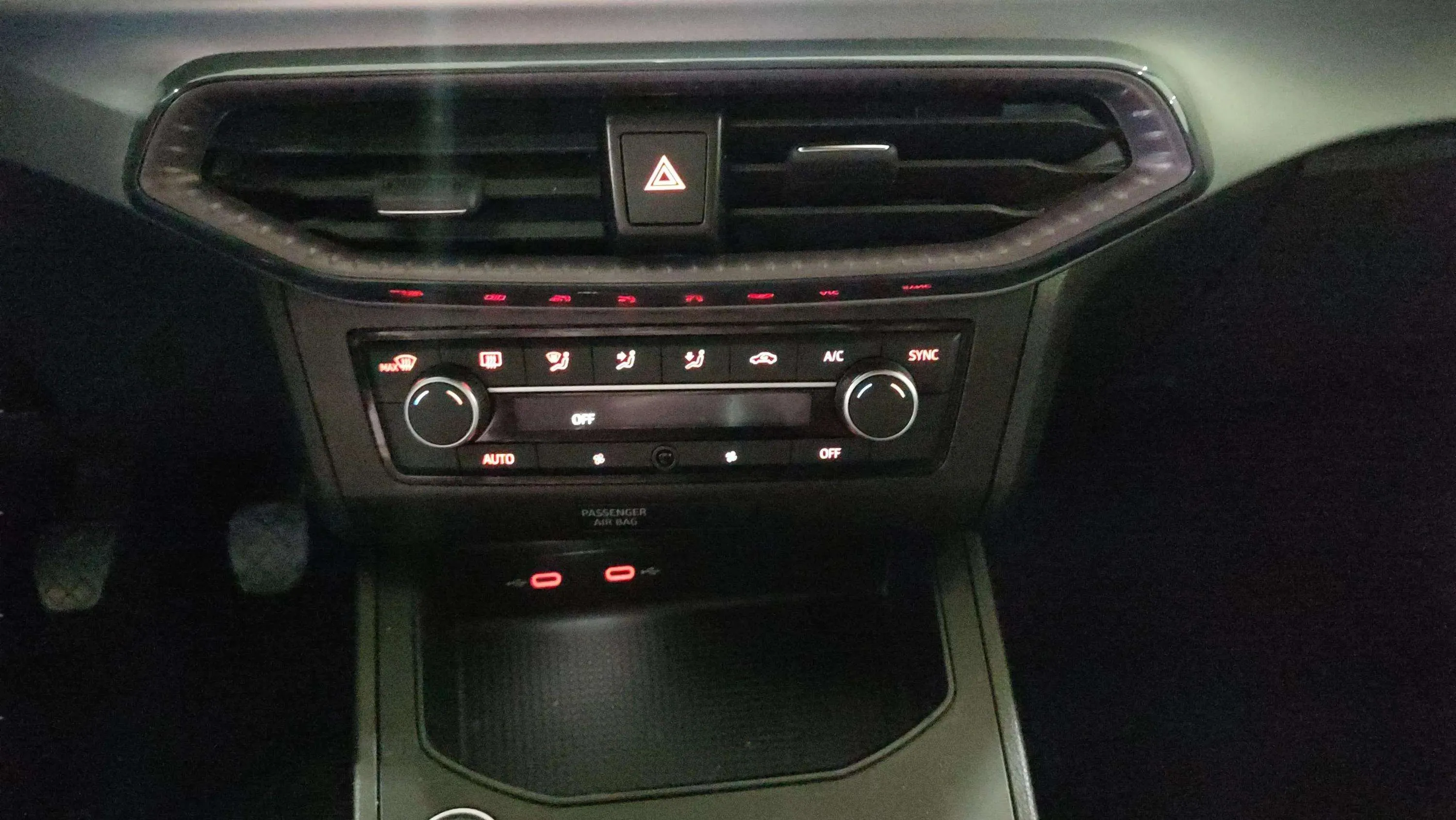 SEAT Ibiza 1.0 TSI Special Edition Xcellence - foto 17