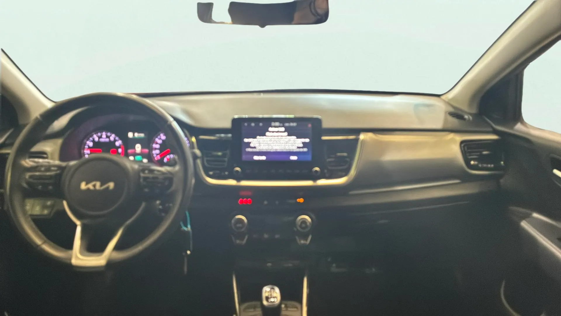 Kia Stonic 1.0 T-GDi MHEV iMT Drive - foto 9