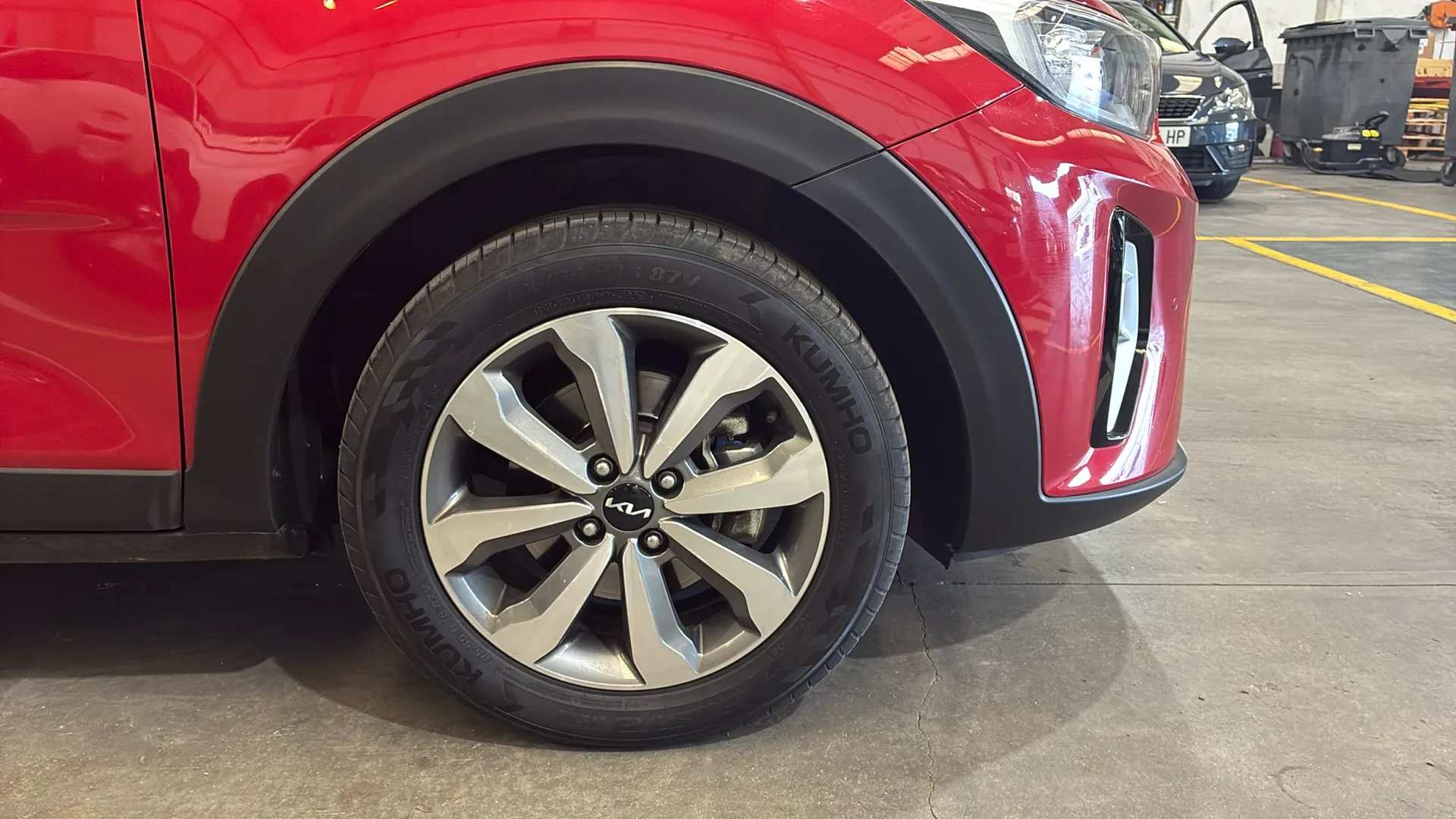 Kia Stonic 1.0 T-GDi MHEV iMT Drive - foto 27