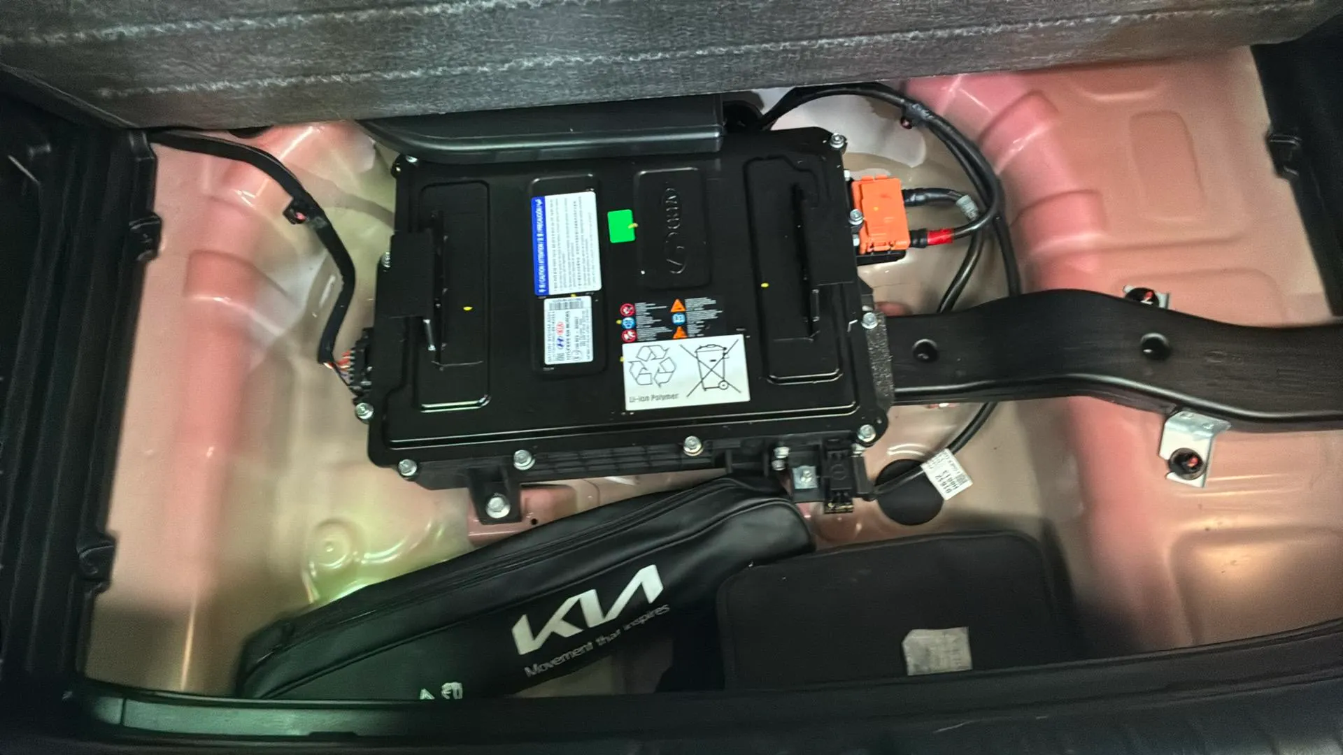 Kia Stonic 1.0 T-GDi MHEV iMT Drive - foto 29