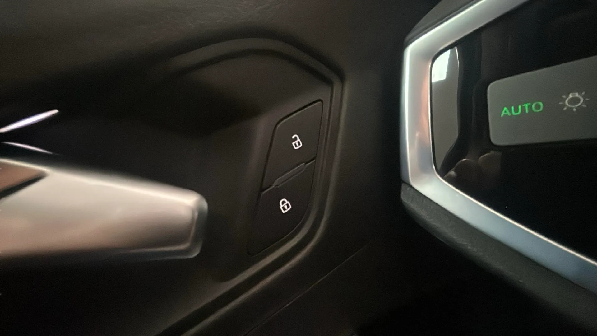 Audi Q3 35 TDI S tronic - foto 33