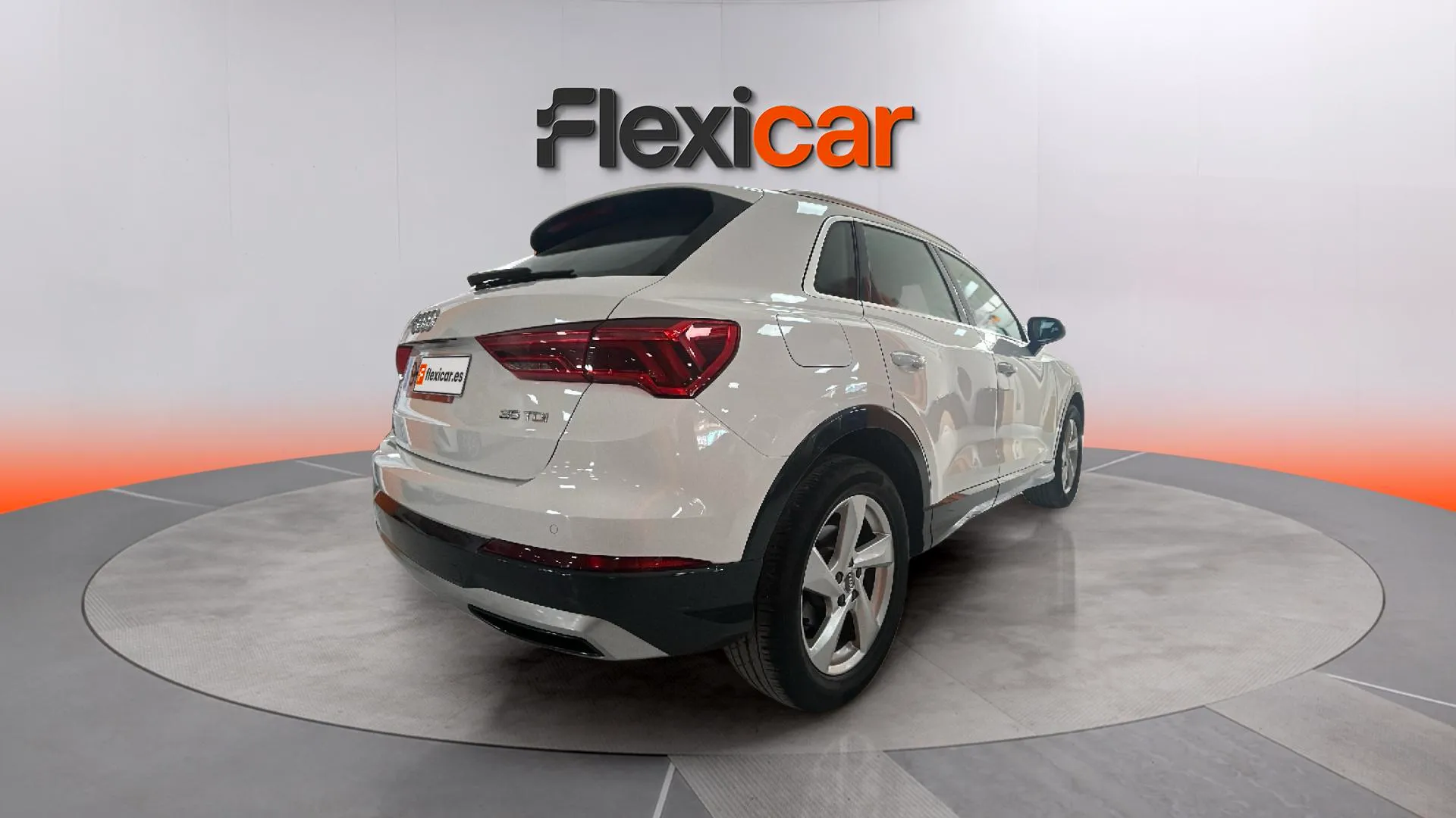 Audi Q3 35 TDI S tronic - foto 6