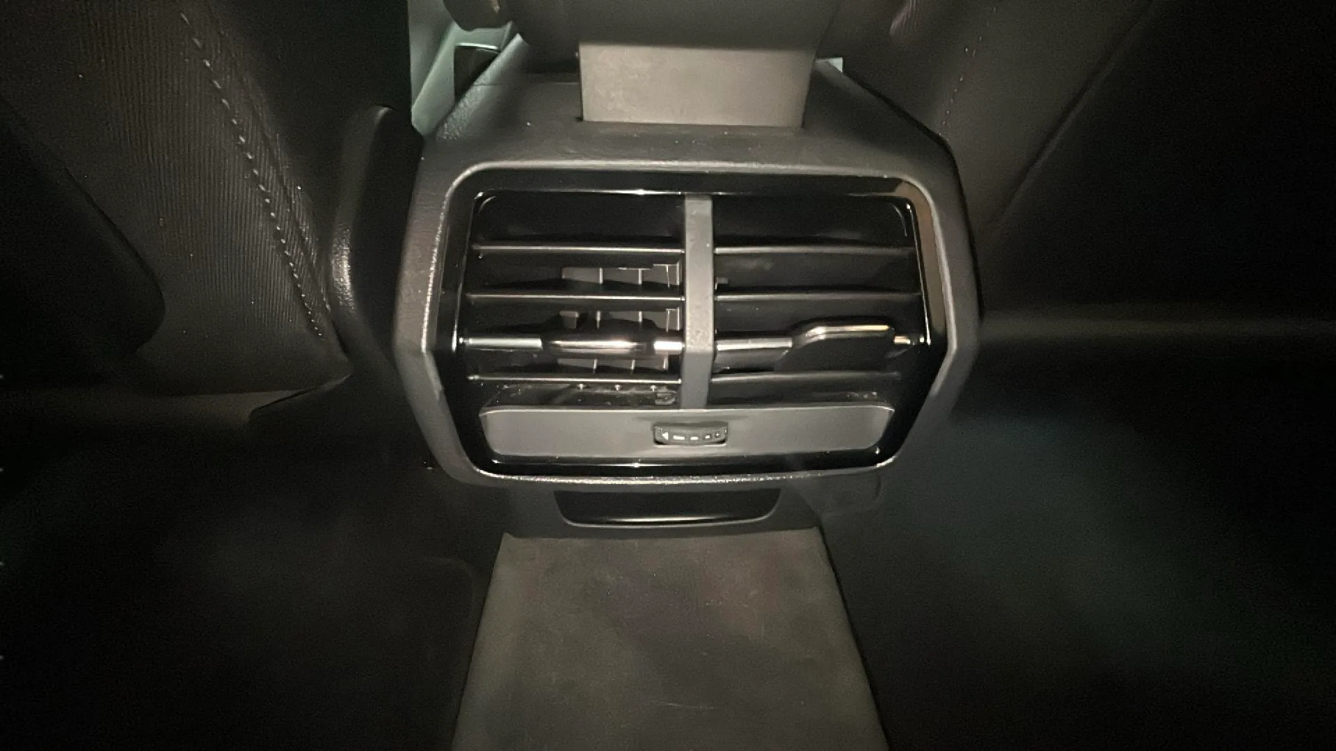 Audi Q3 35 TDI S tronic - foto 38