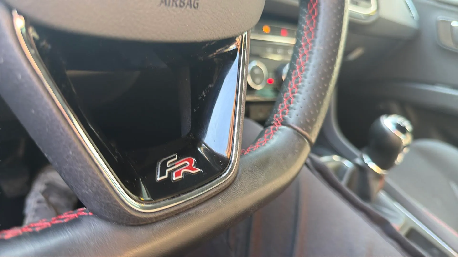 SEAT León 1.5 TSI FR - foto 16