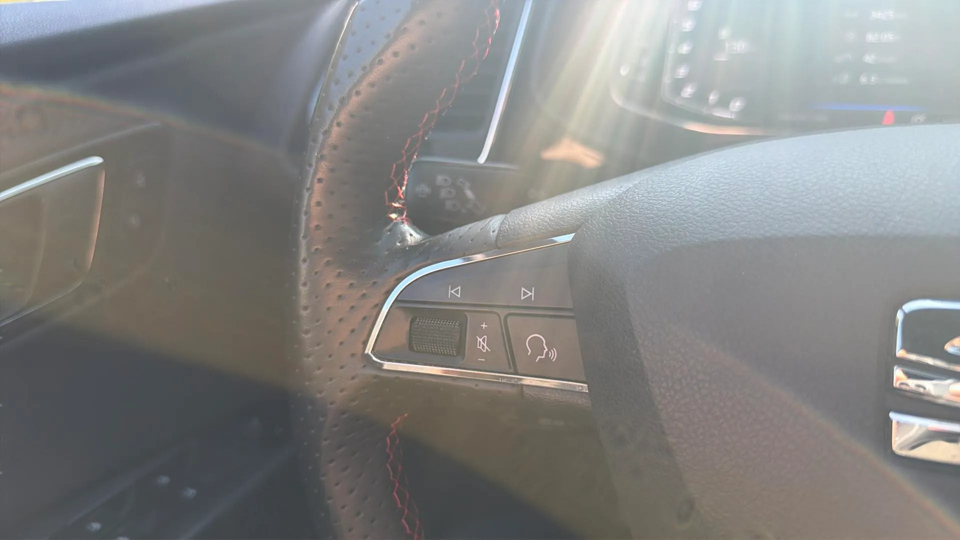 SEAT León 1.5 TSI FR - foto 13