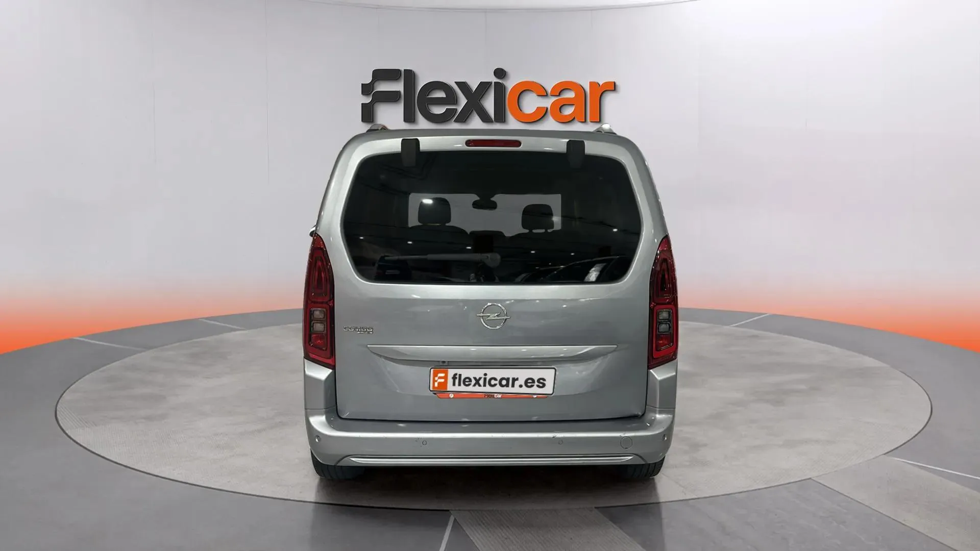 Opel Combo 1.5 TD Innovation L Aut - foto 5