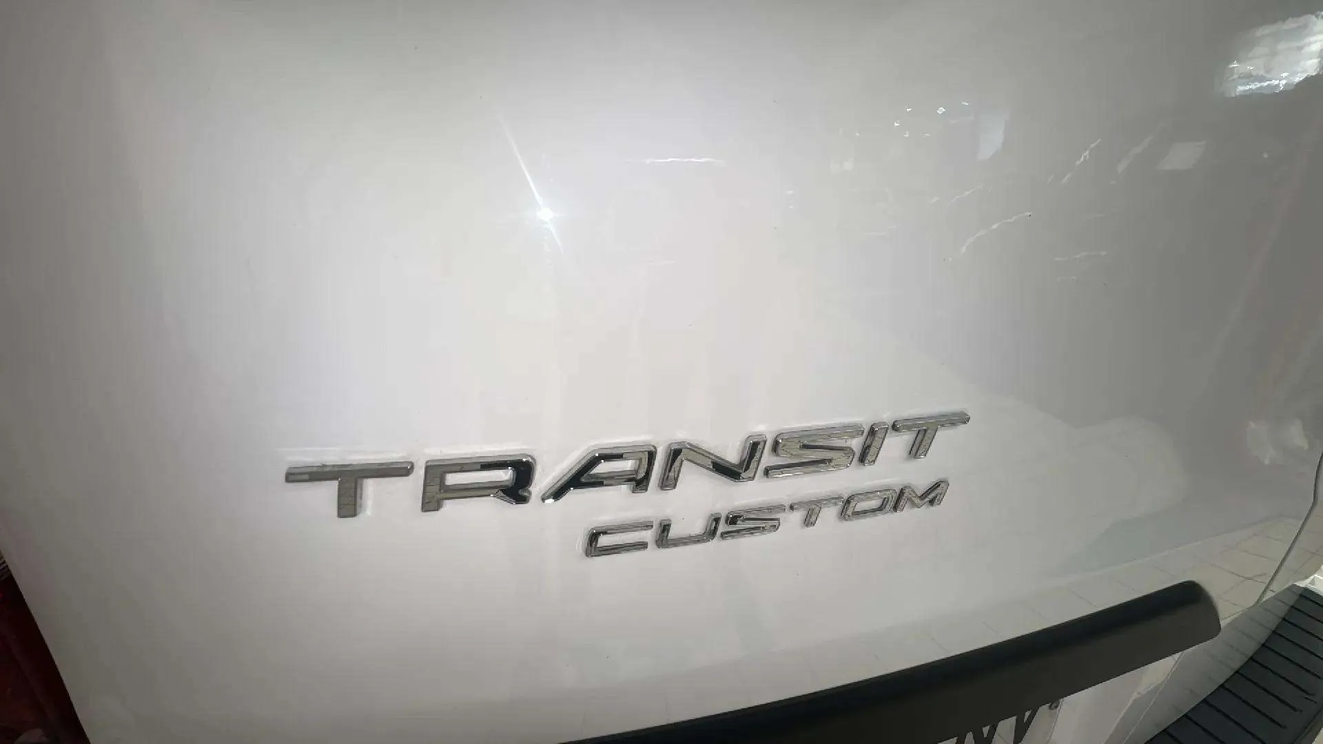 Ford Tourneo Custom 2.0 EcoBlue L2 Trend - foto 9