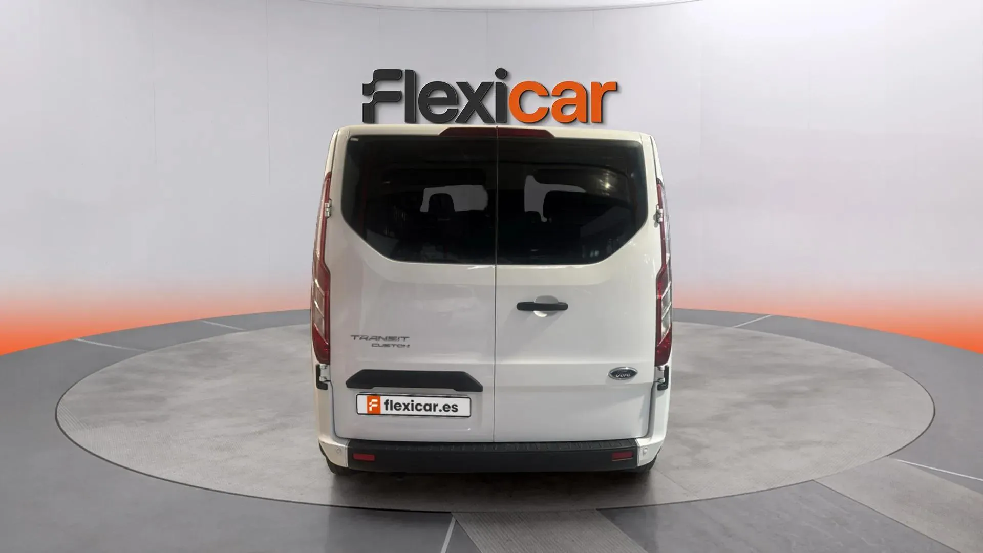 Ford Tourneo Custom 2.0 EcoBlue L2 Trend - foto 6