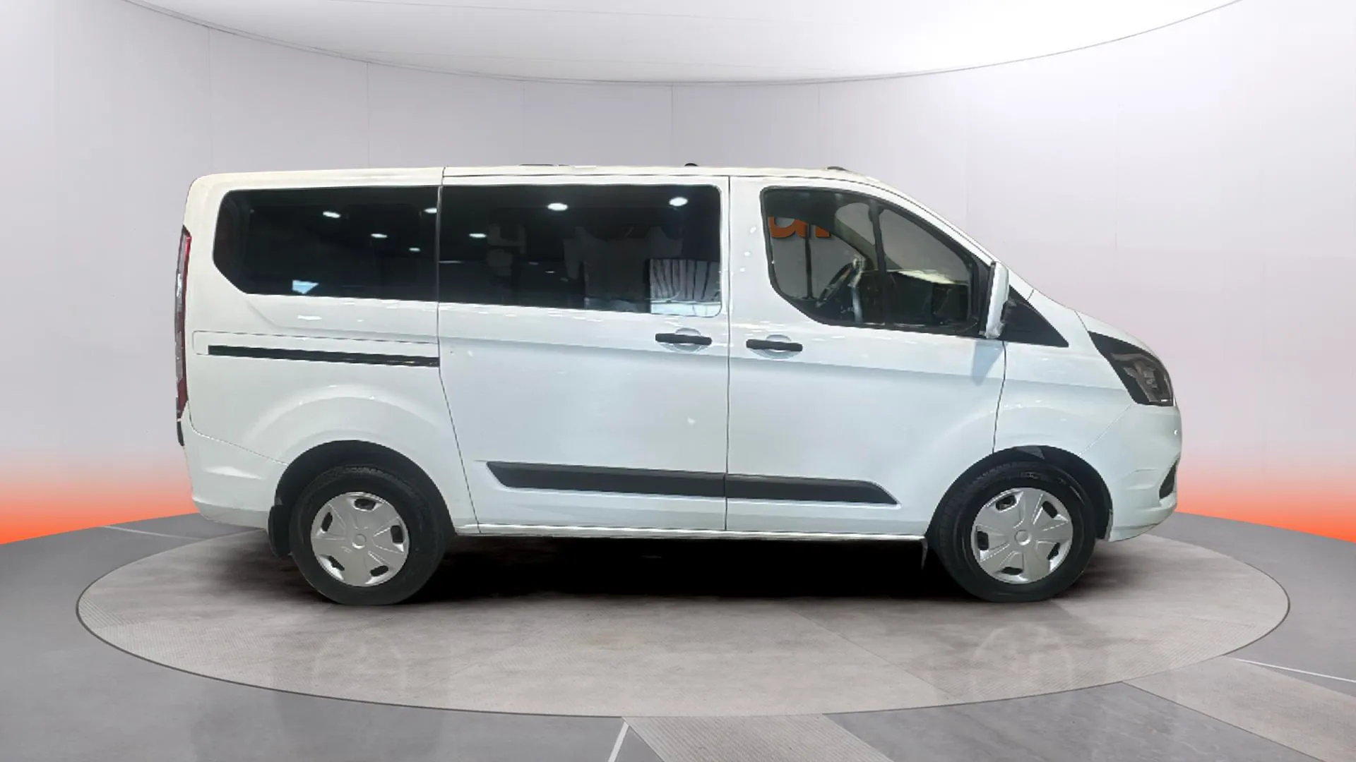 Ford Tourneo Custom 2.0 EcoBlue L2 Trend - foto 26