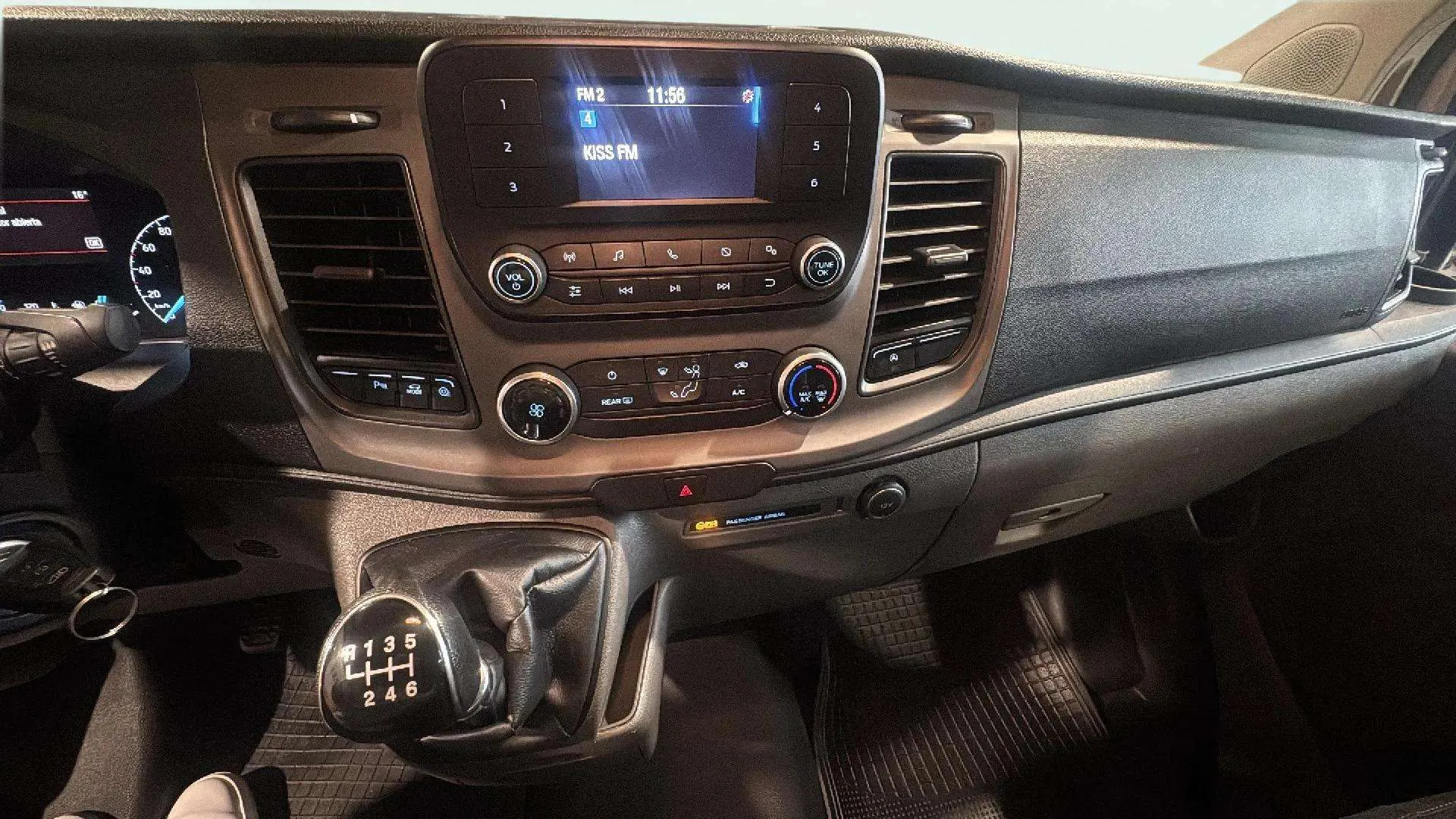 Ford Tourneo Custom 2.0 EcoBlue L2 Trend - foto 21