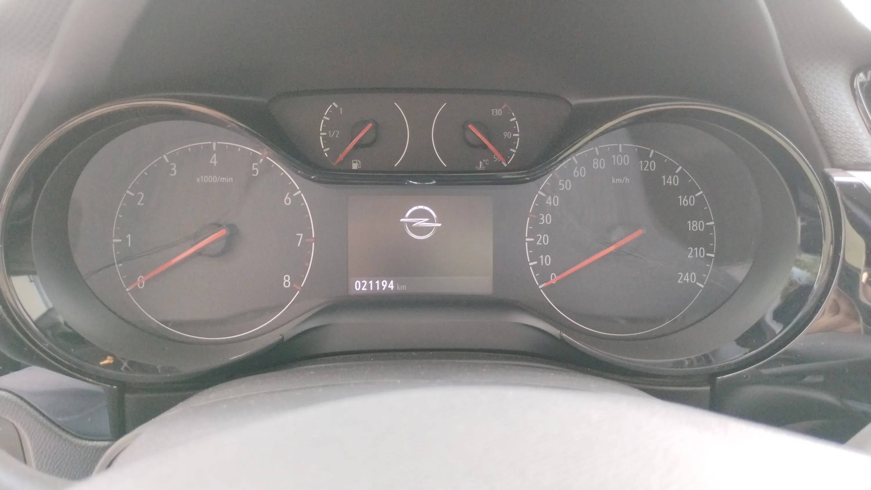 Opel Corsa 1.2T XHL Edition - foto 9