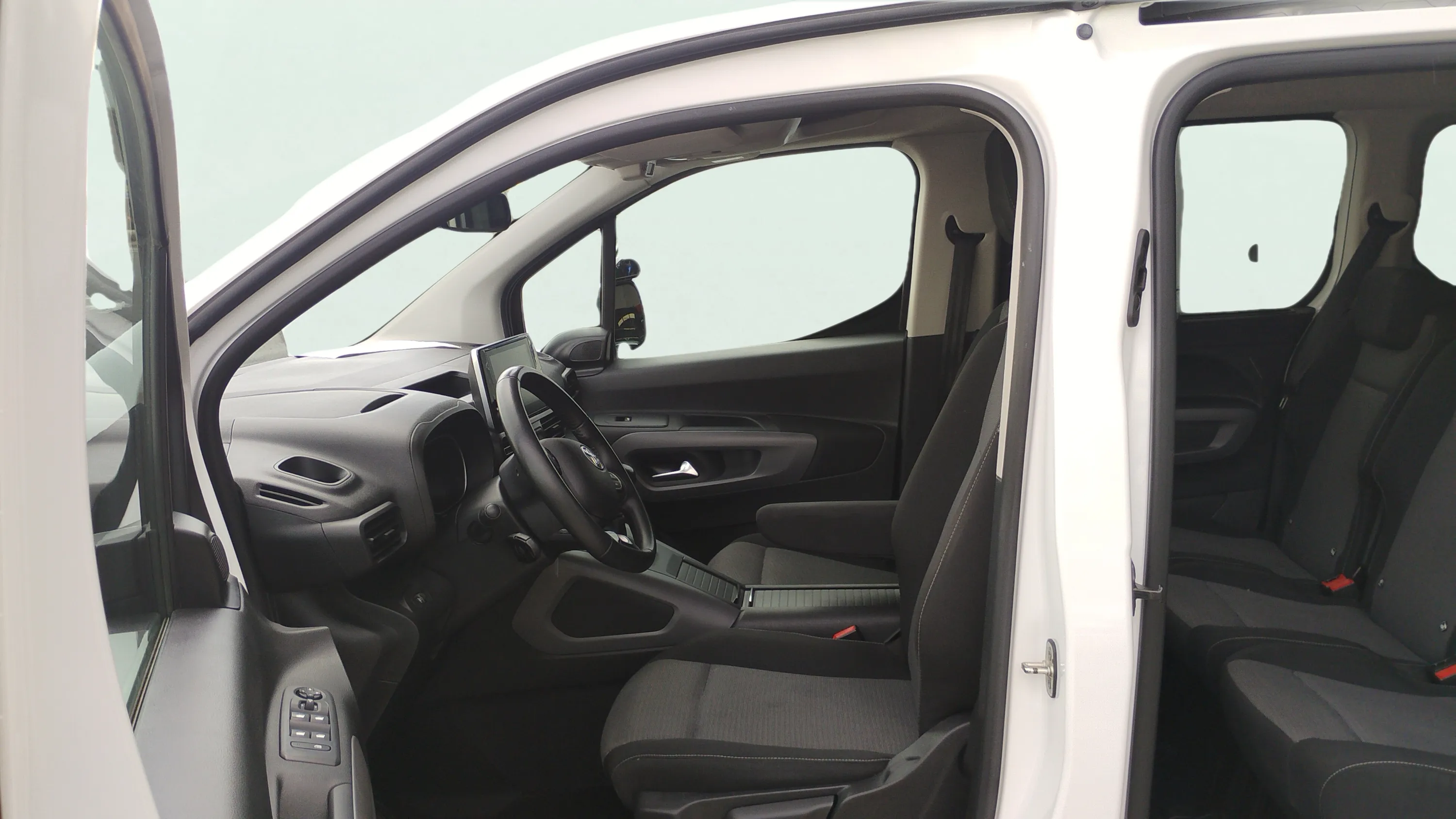Toyota Proace City 1.2 Family Active L1 - foto 7