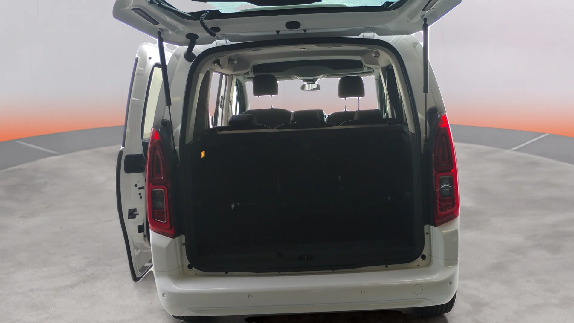 Toyota Proace City 1.2 Family Active L1 - foto 6