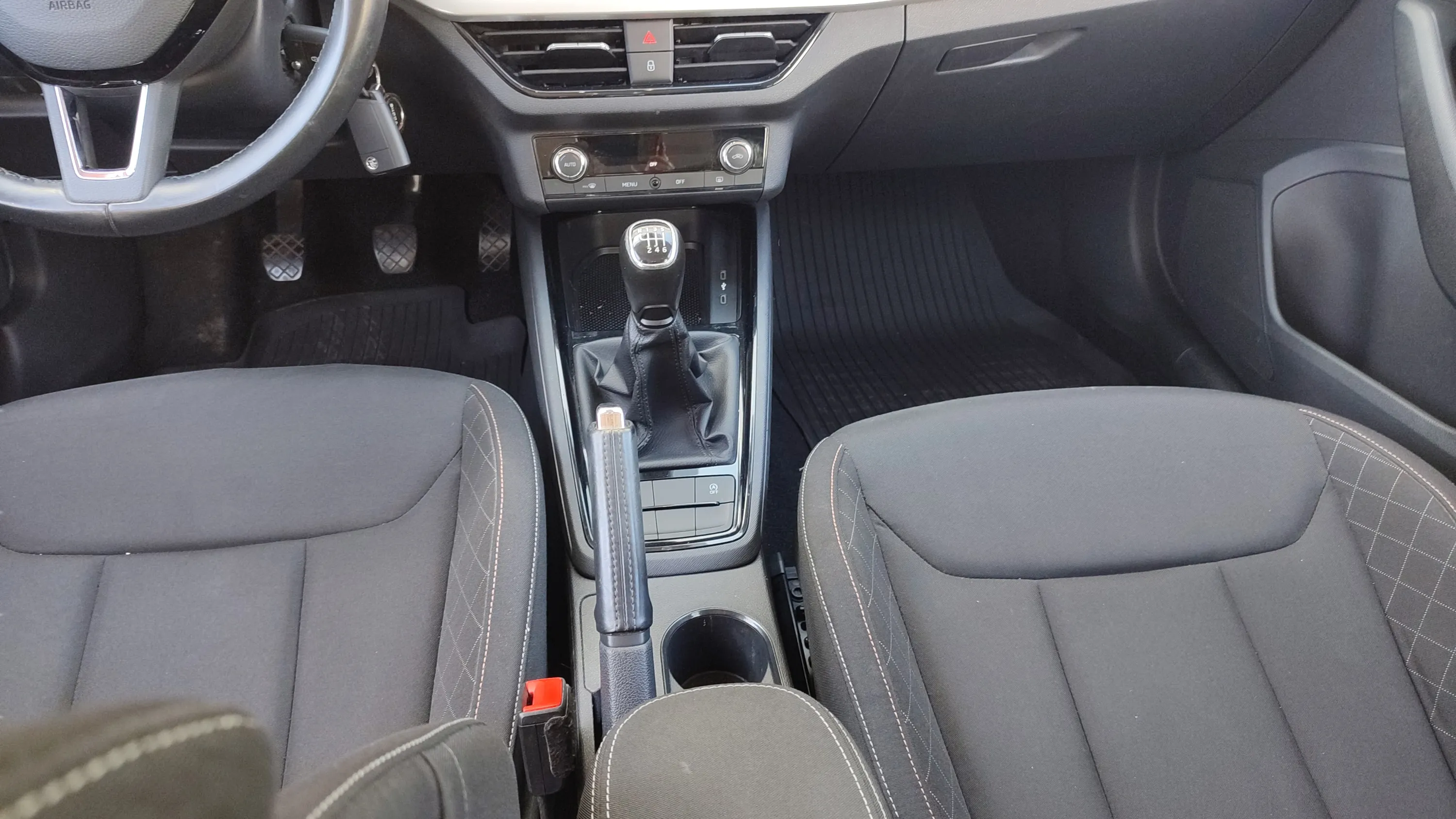 Škoda Scala 1.0 TSI Active - foto 7