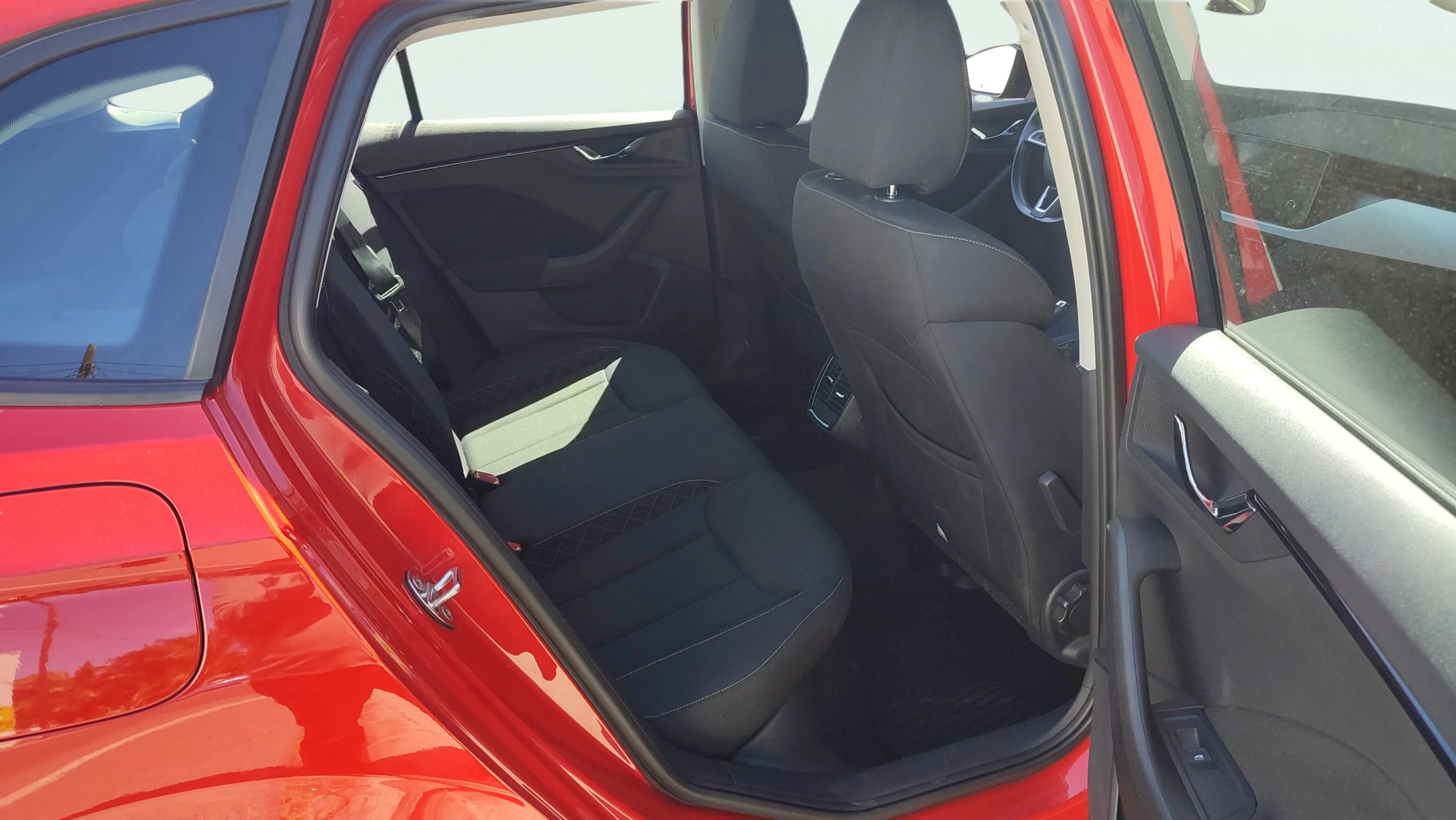 Škoda Scala 1.0 TSI Active - foto 11
