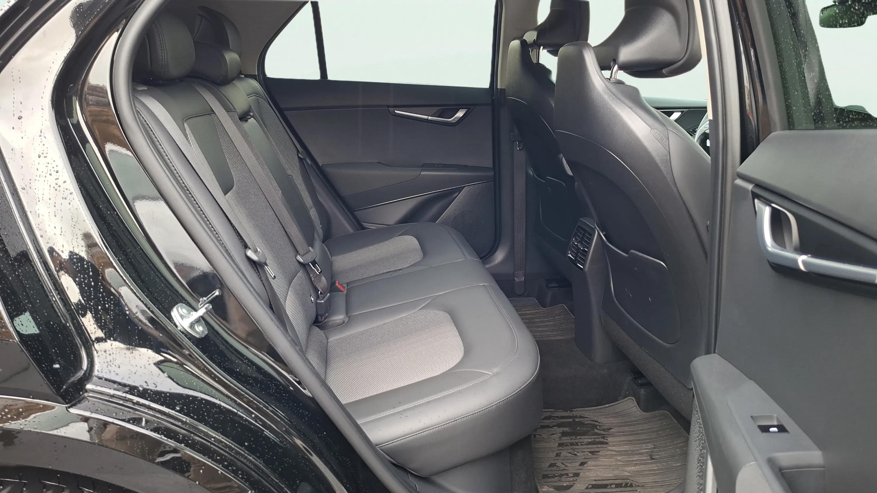 Kia Niro 1.6 GDi HEV Emotion - foto 11