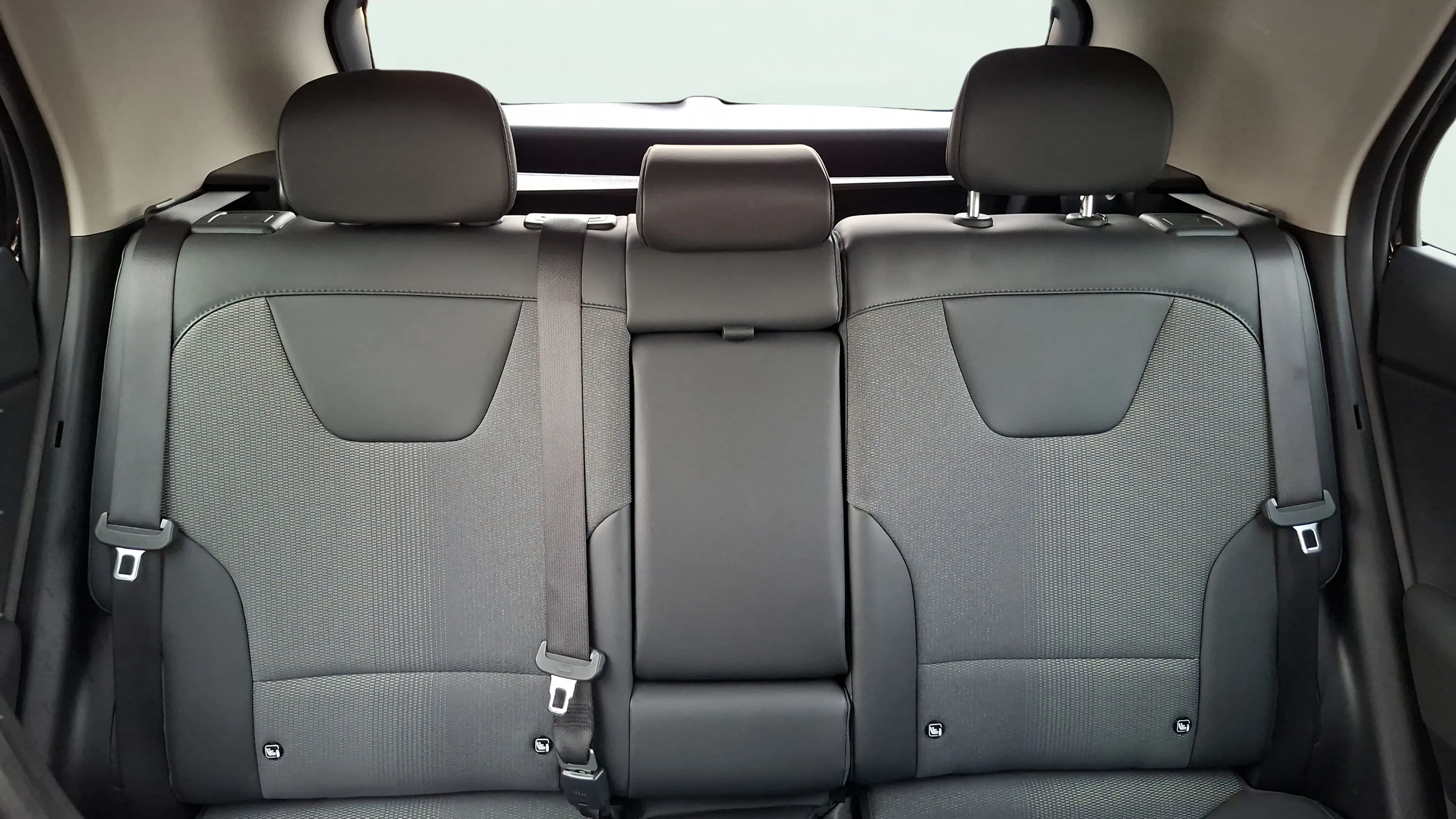 Kia Niro 1.6 GDi HEV Emotion - foto 12