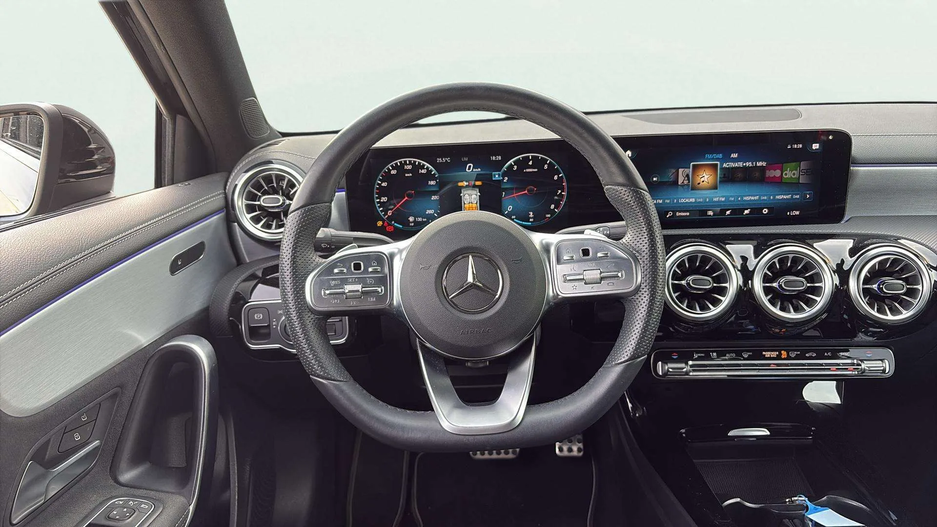Mercedes-Benz Clase A A 180 - foto 9