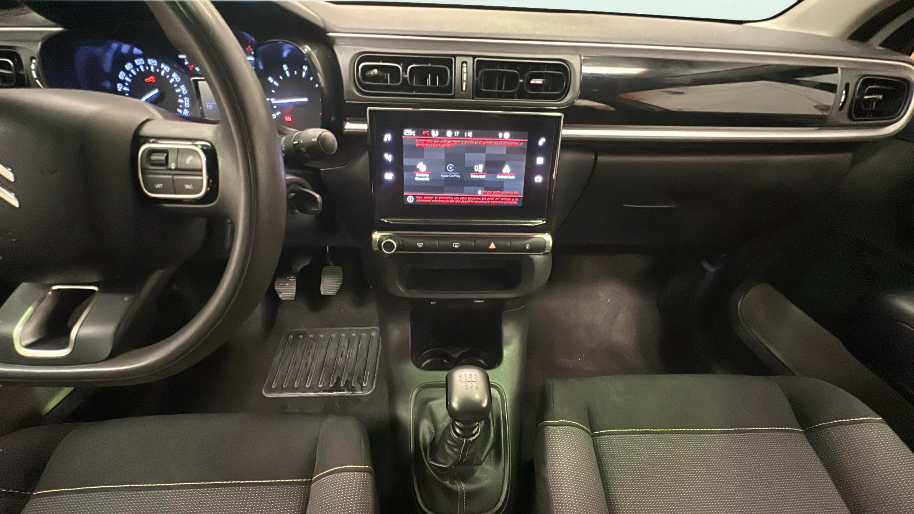 Citroën C3 BlueHDi C-Series - foto 15