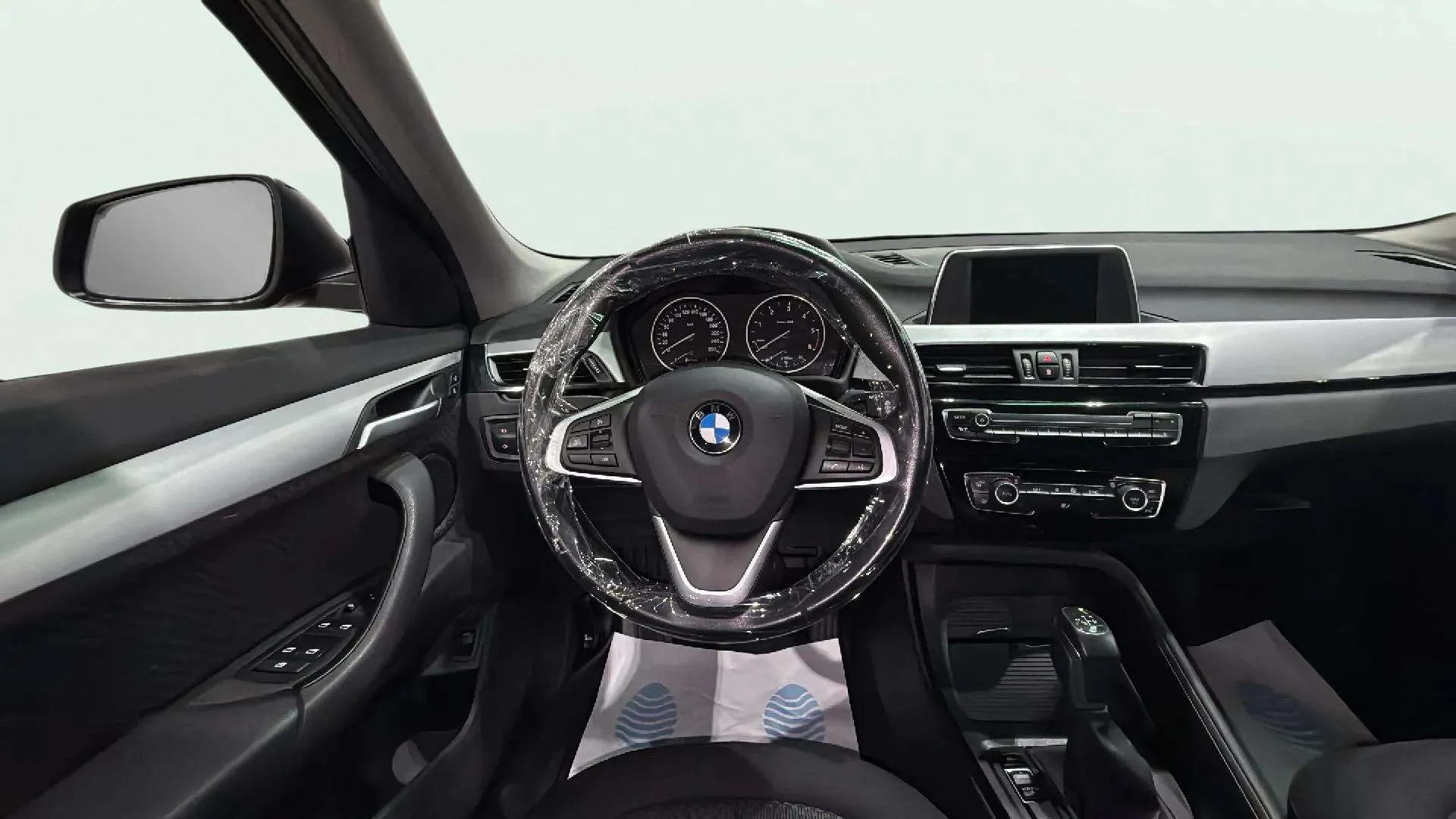 BMW X1 sDrive18d - foto 13