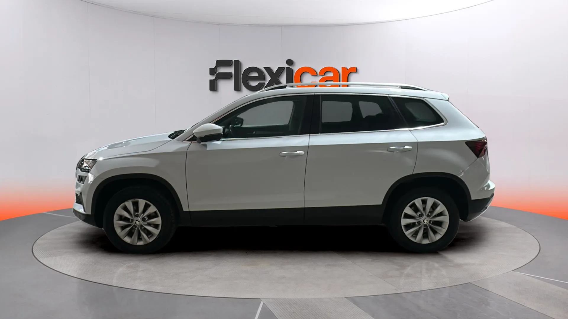 Škoda Karoq 2.0 TDI DSG 4x4 Ambition - foto 4