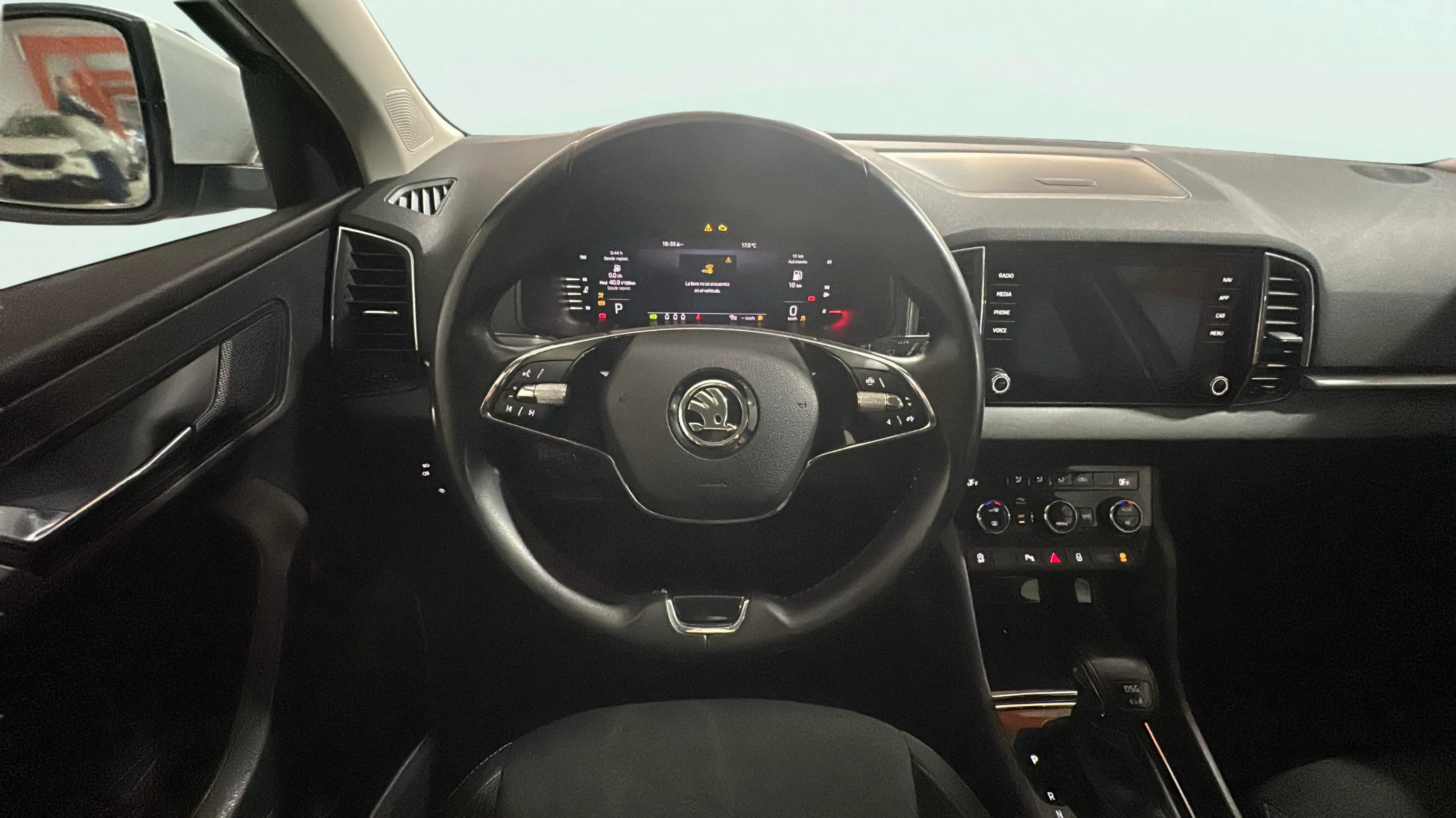 Škoda Karoq 2.0 TDI DSG 4x4 Ambition - foto 13